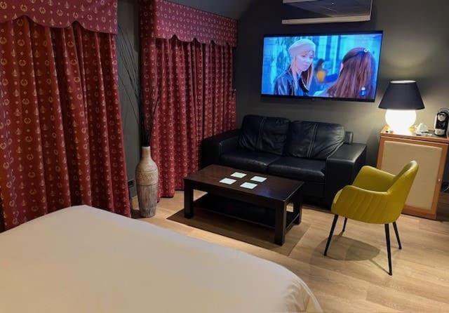 Comfort Double or Twin Room with Parking photo 2