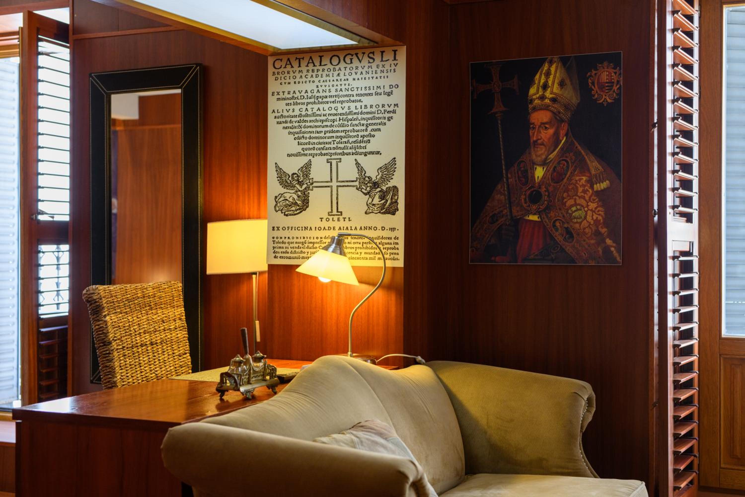 Superior Room with Spa Bath - Photo 15