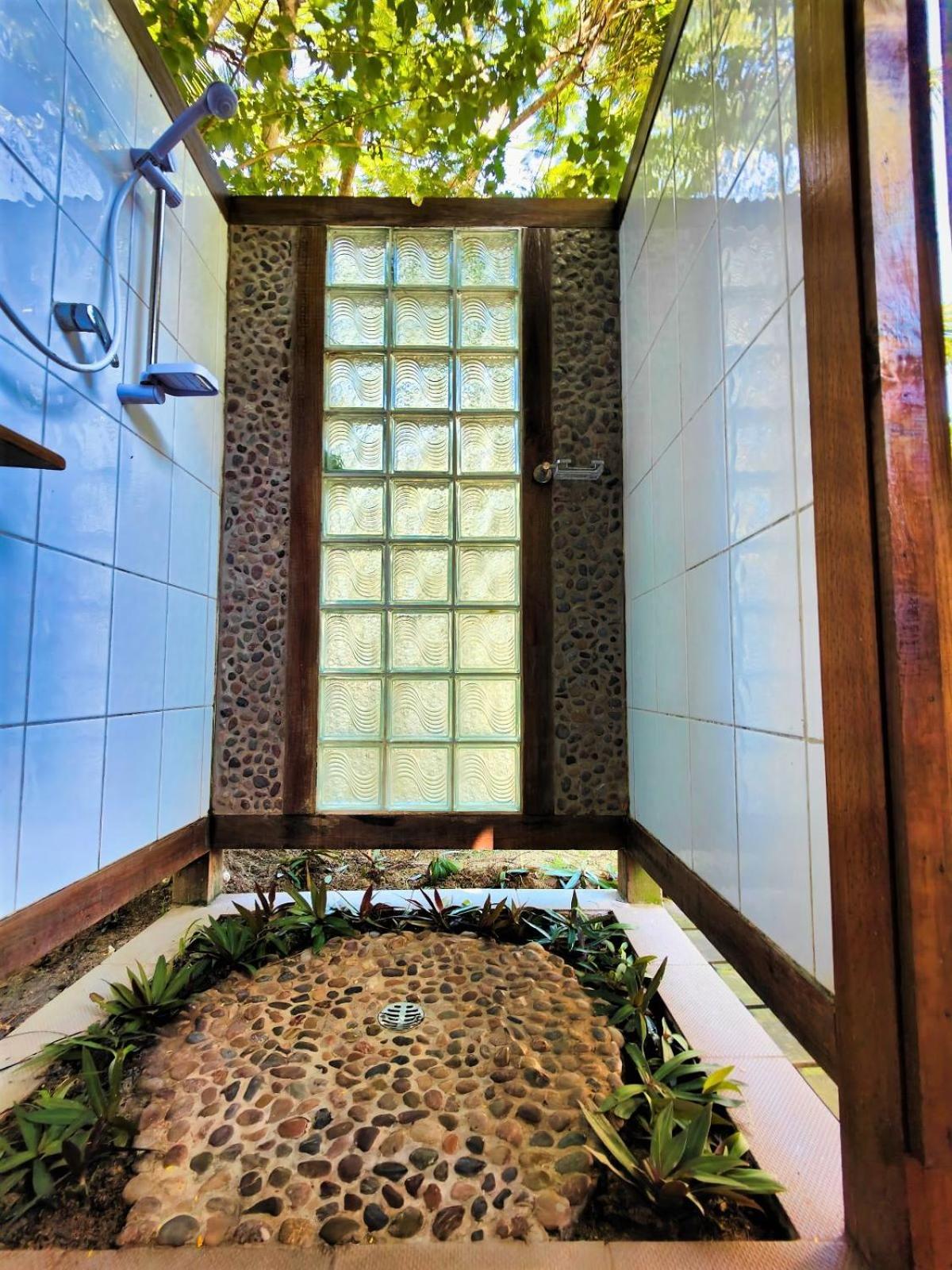 Garden Bure photo 4
