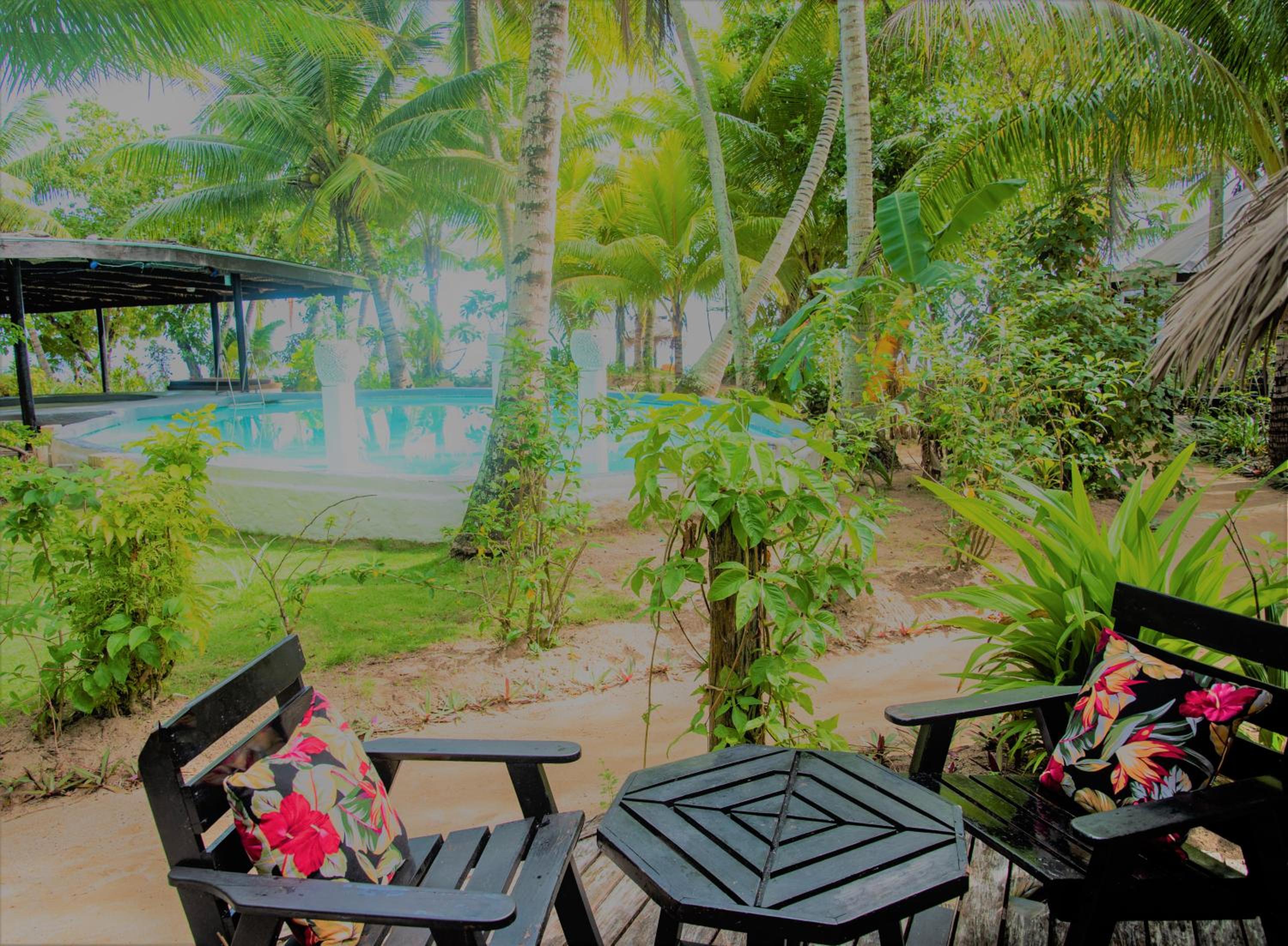 Garden Bure photo 12