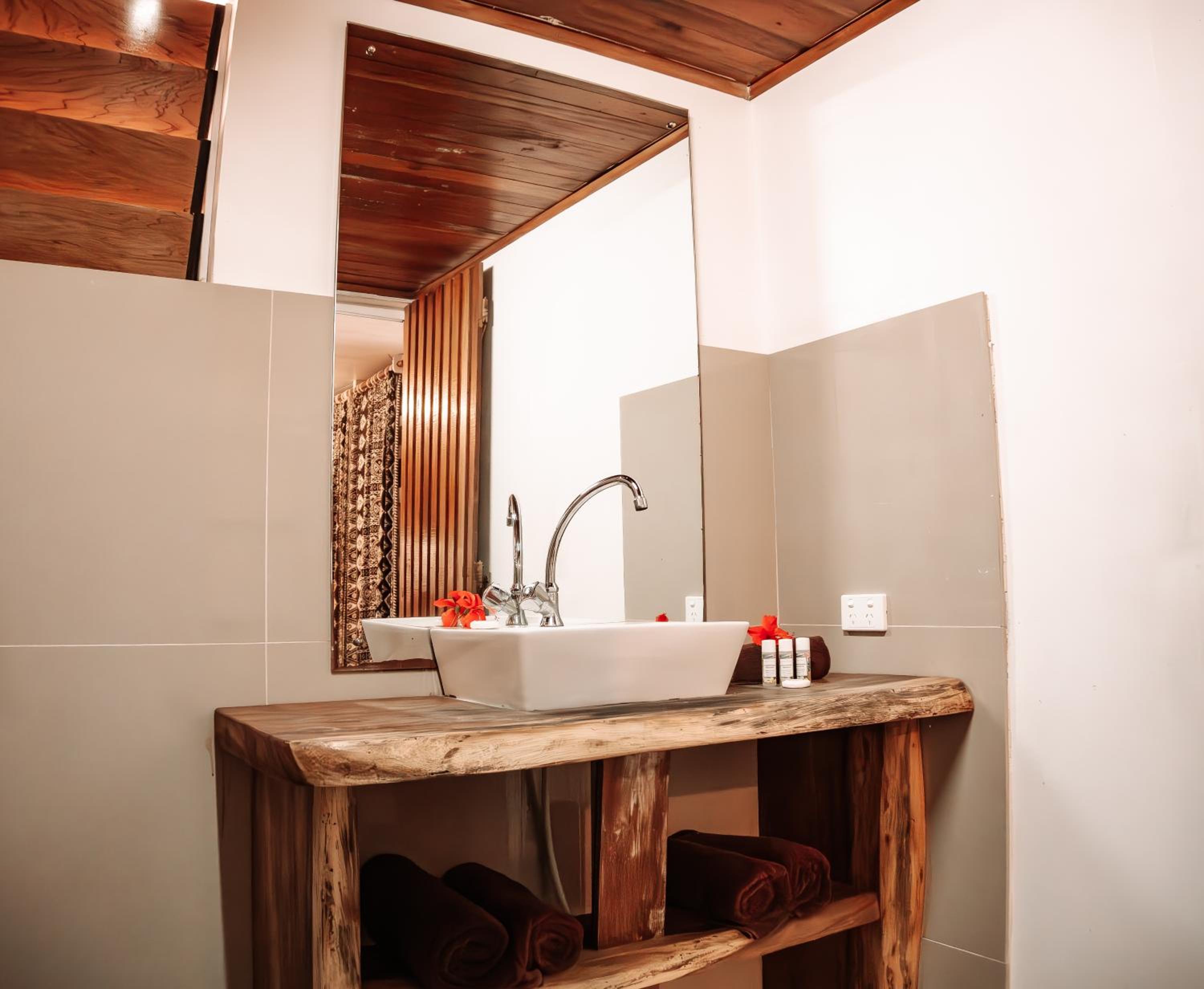 Likuri Beach House Bure photo 2