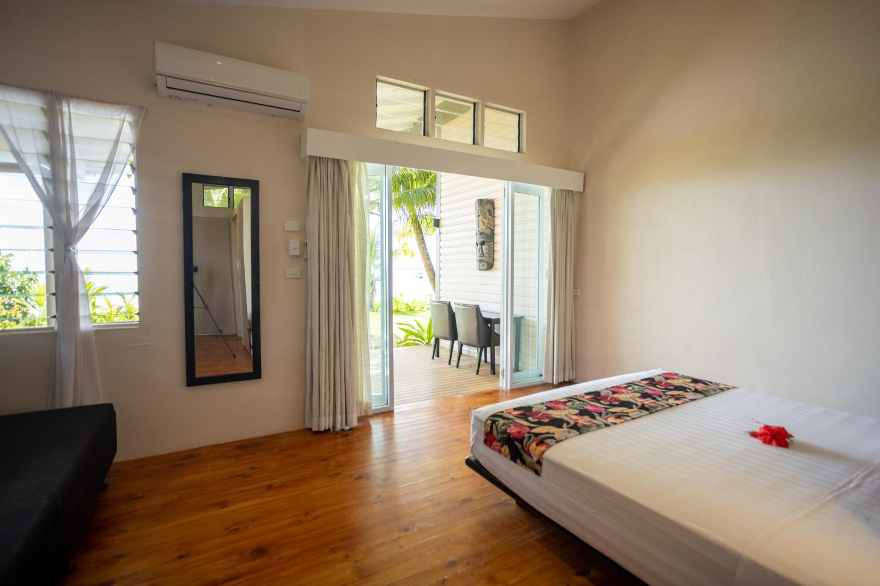 Beachfront Bure - Photo 4