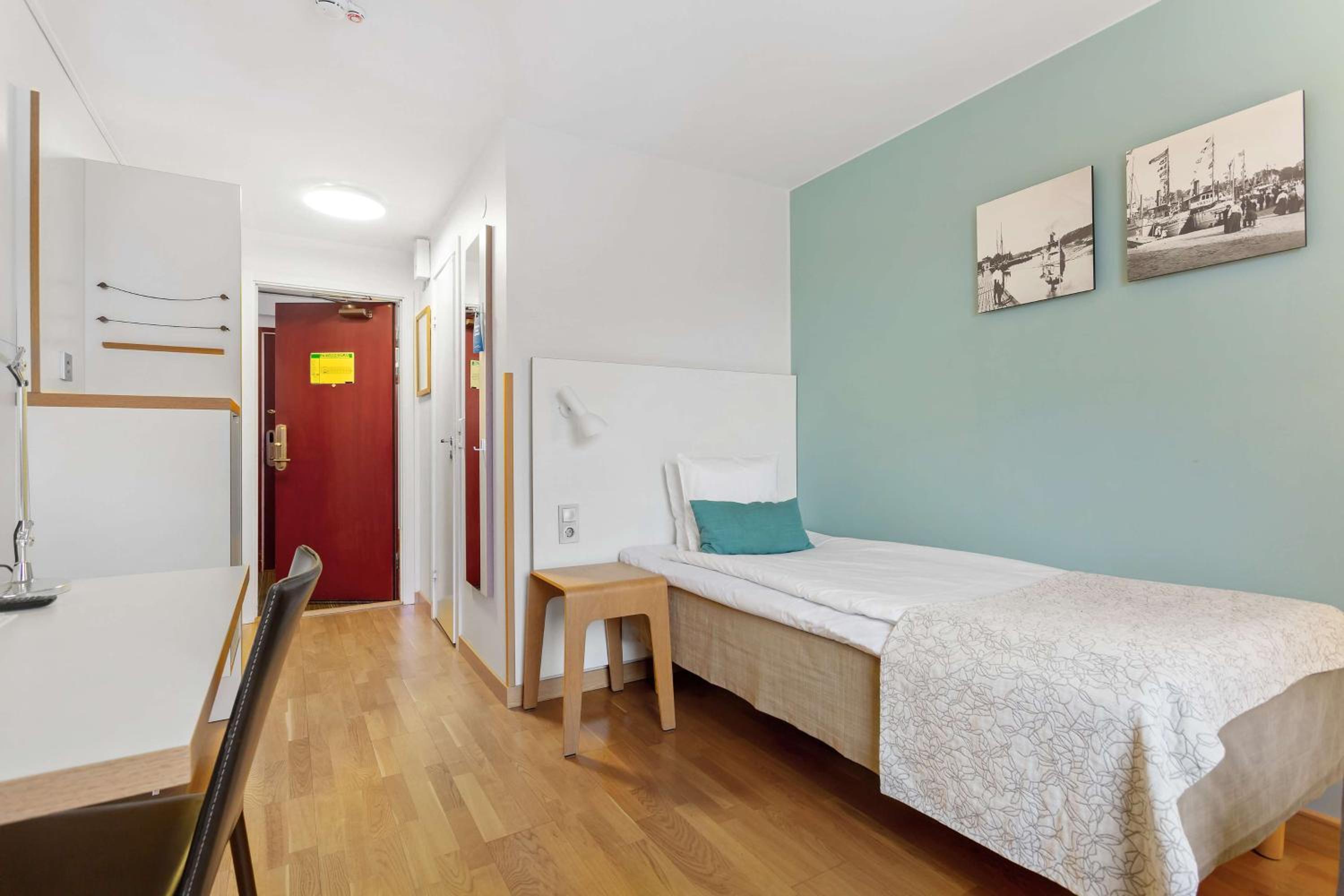 Economy Double Room - Photo 4