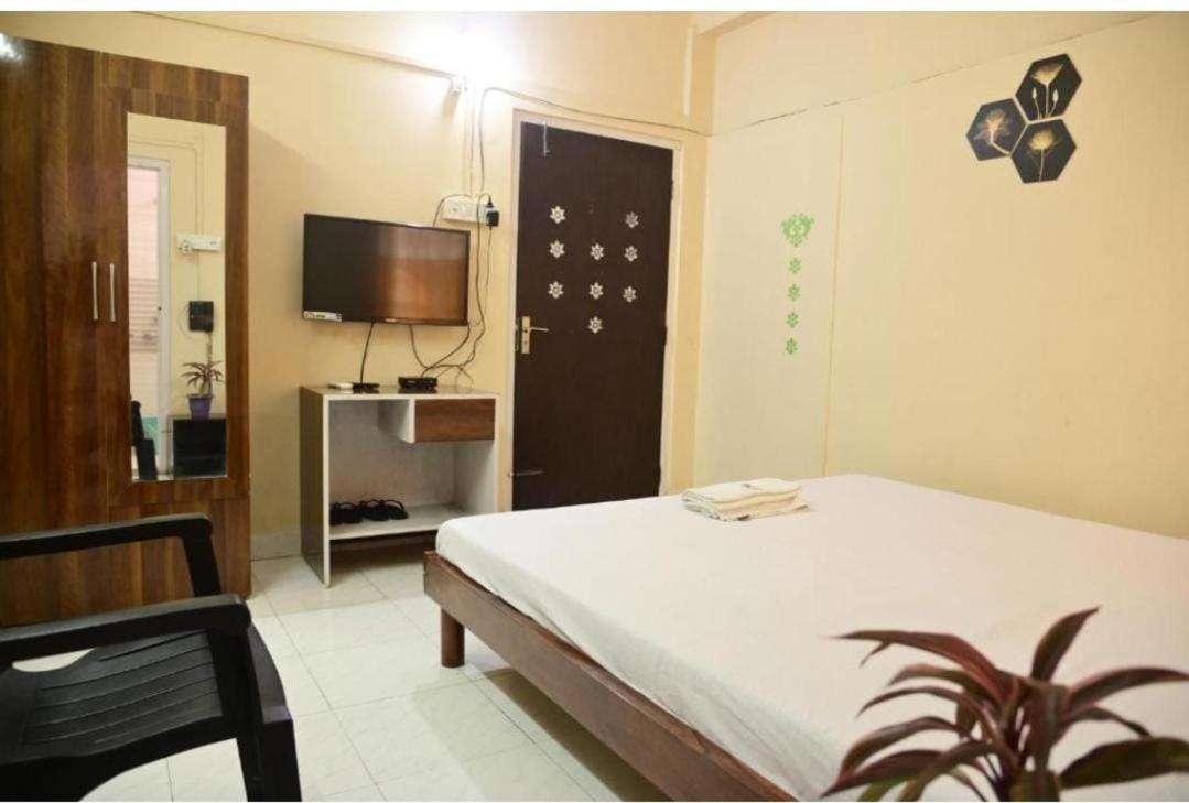 Triple Room With Private Bathroom