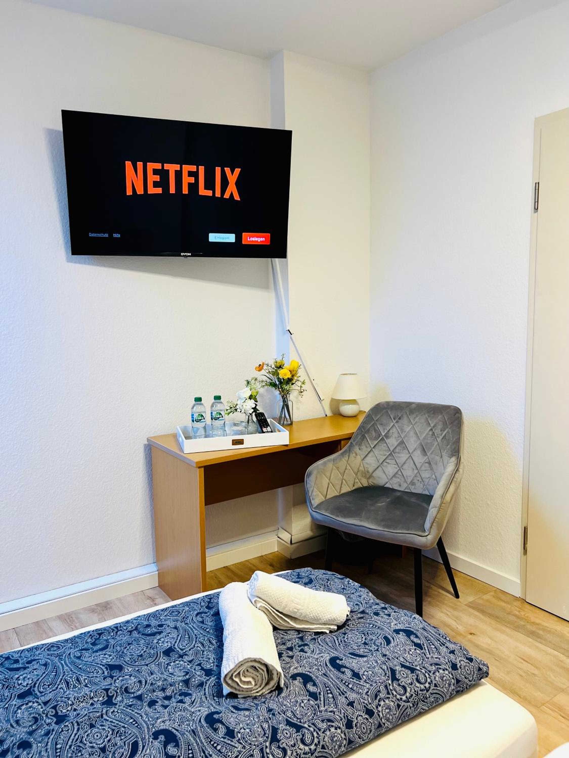 Double Room - Photo 10
