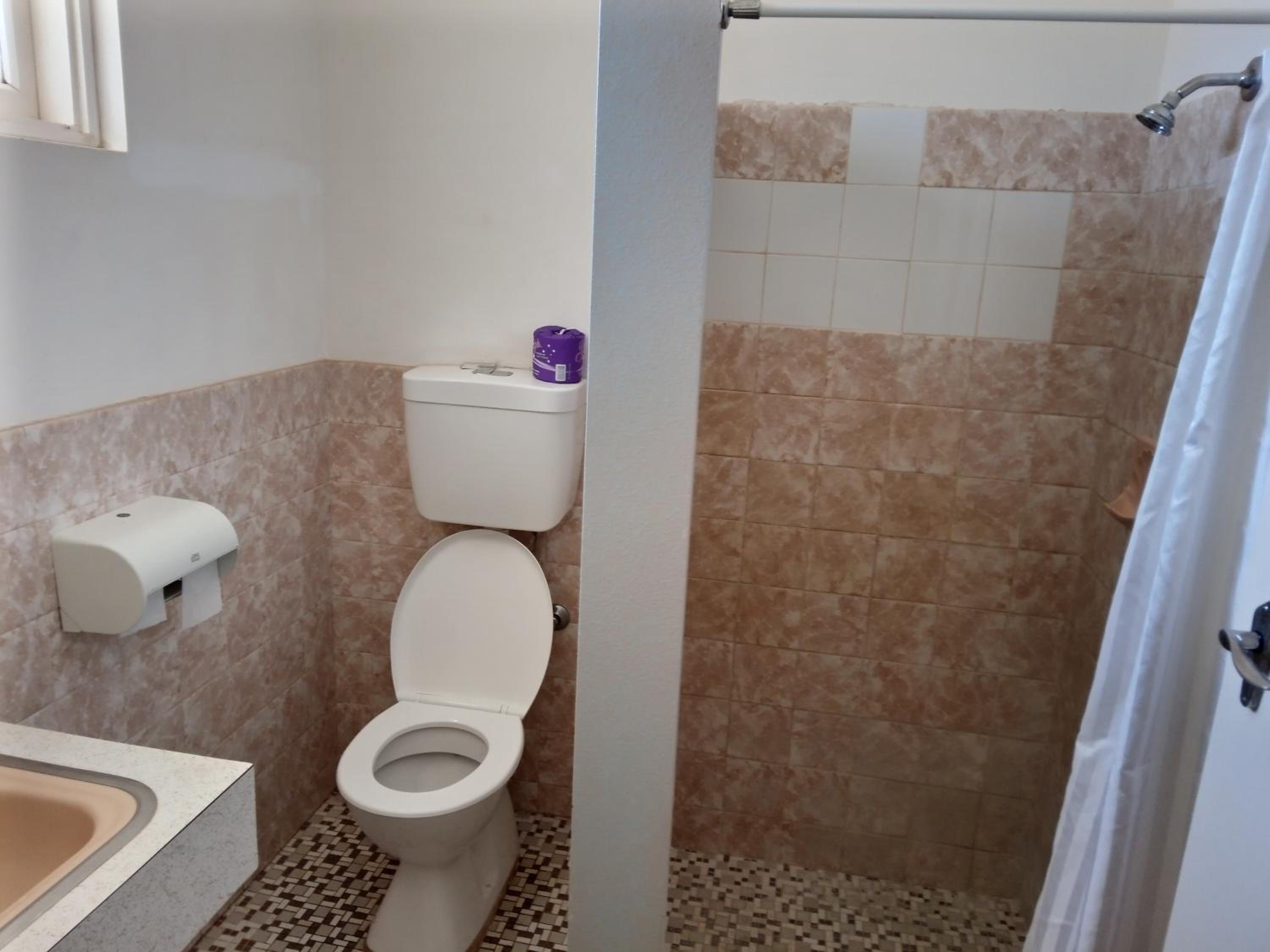 Family Room with Shower photo 3