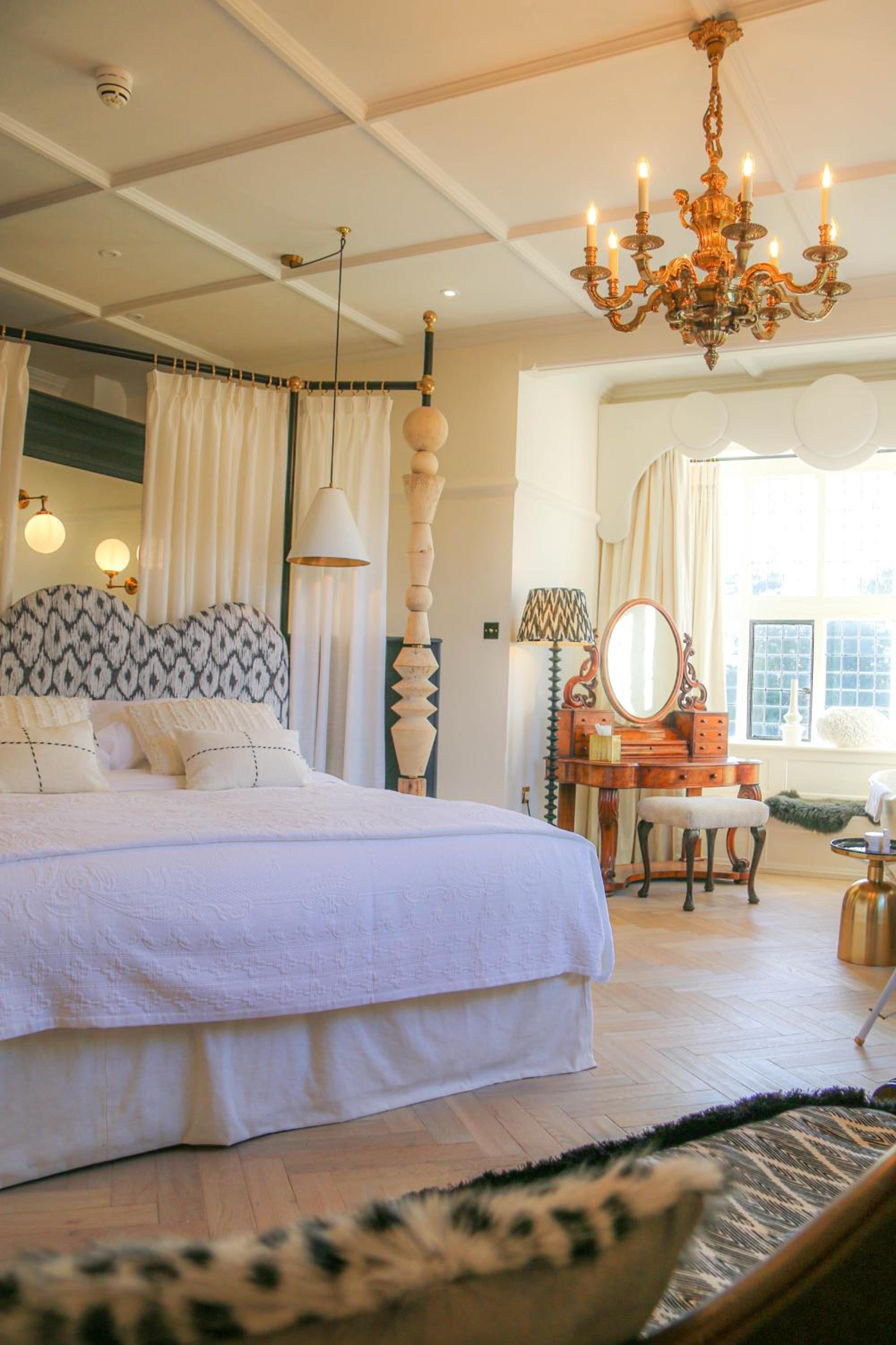 Deluxe Suite - Photo 10