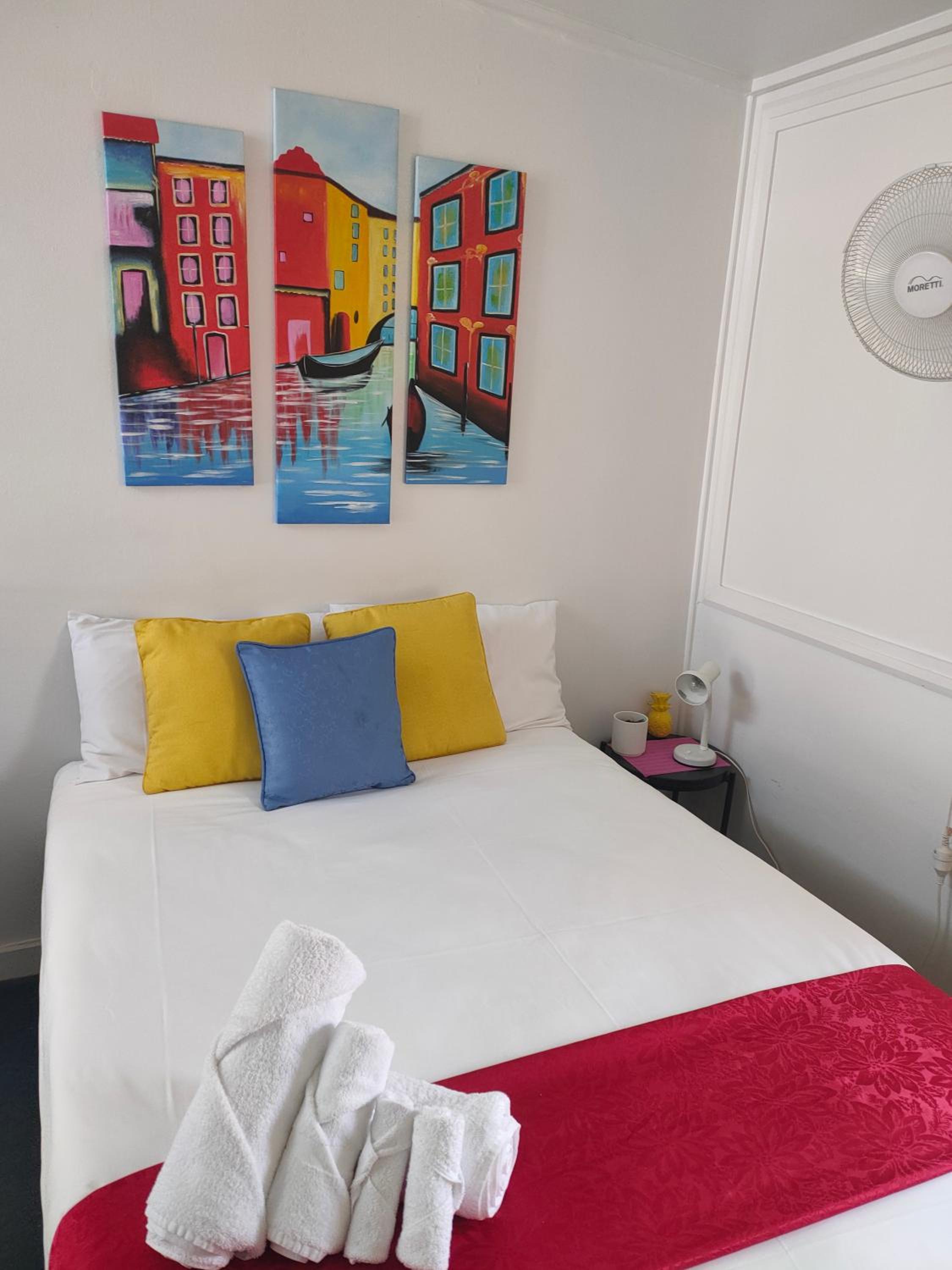 Budget Double Room photo 1