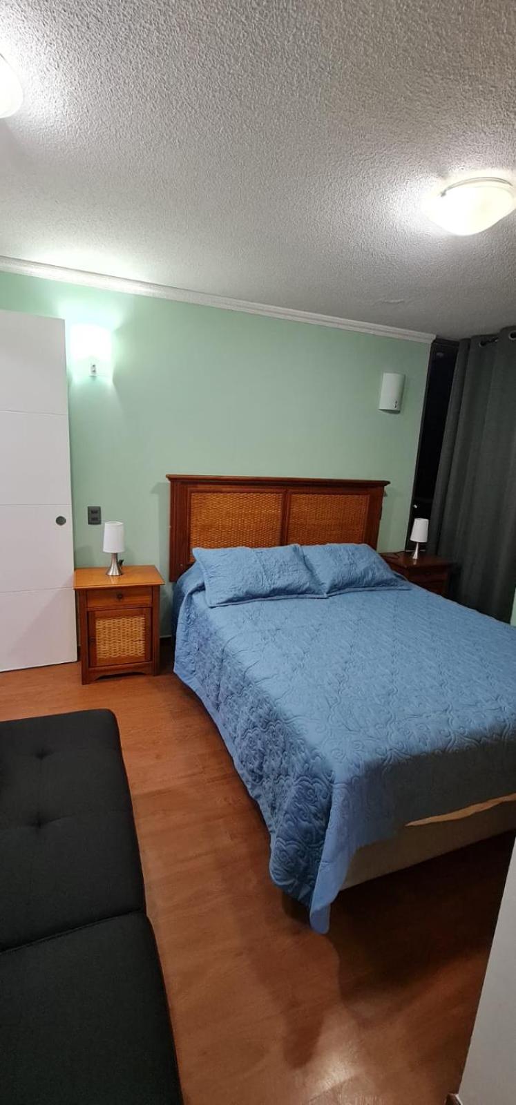 One-Bedroom Apartment photo 1