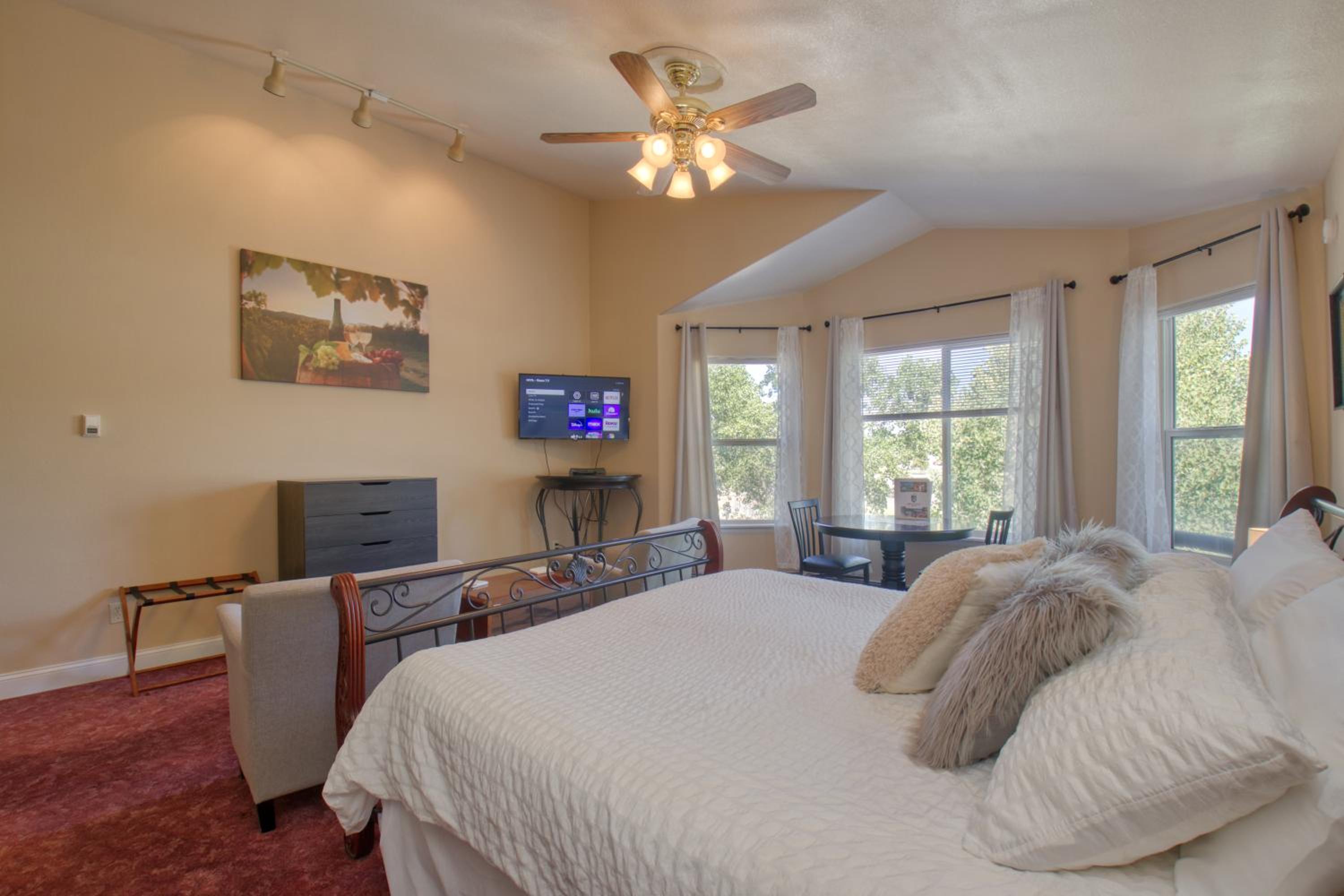 King Suite photo 1