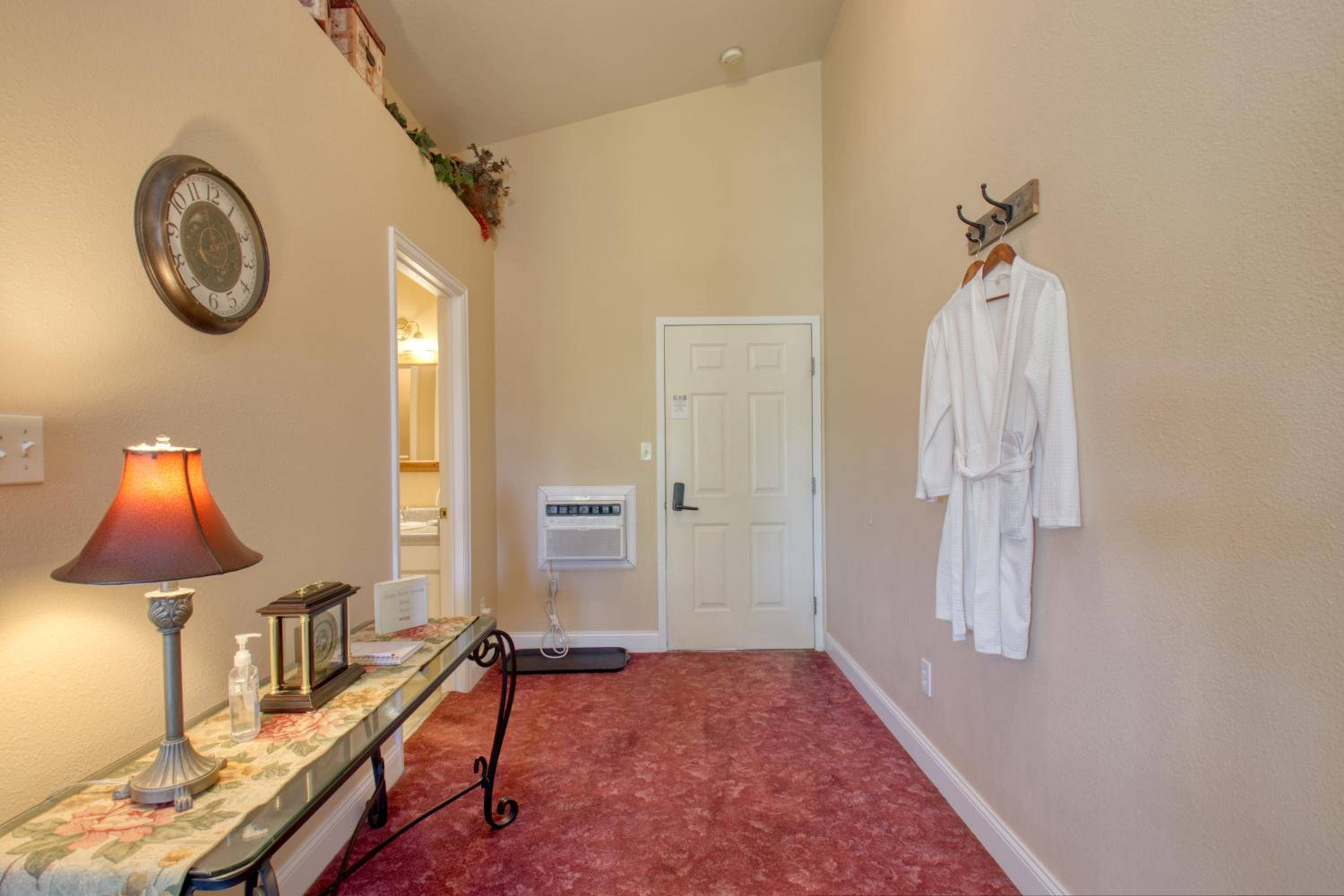 King Suite photo 2