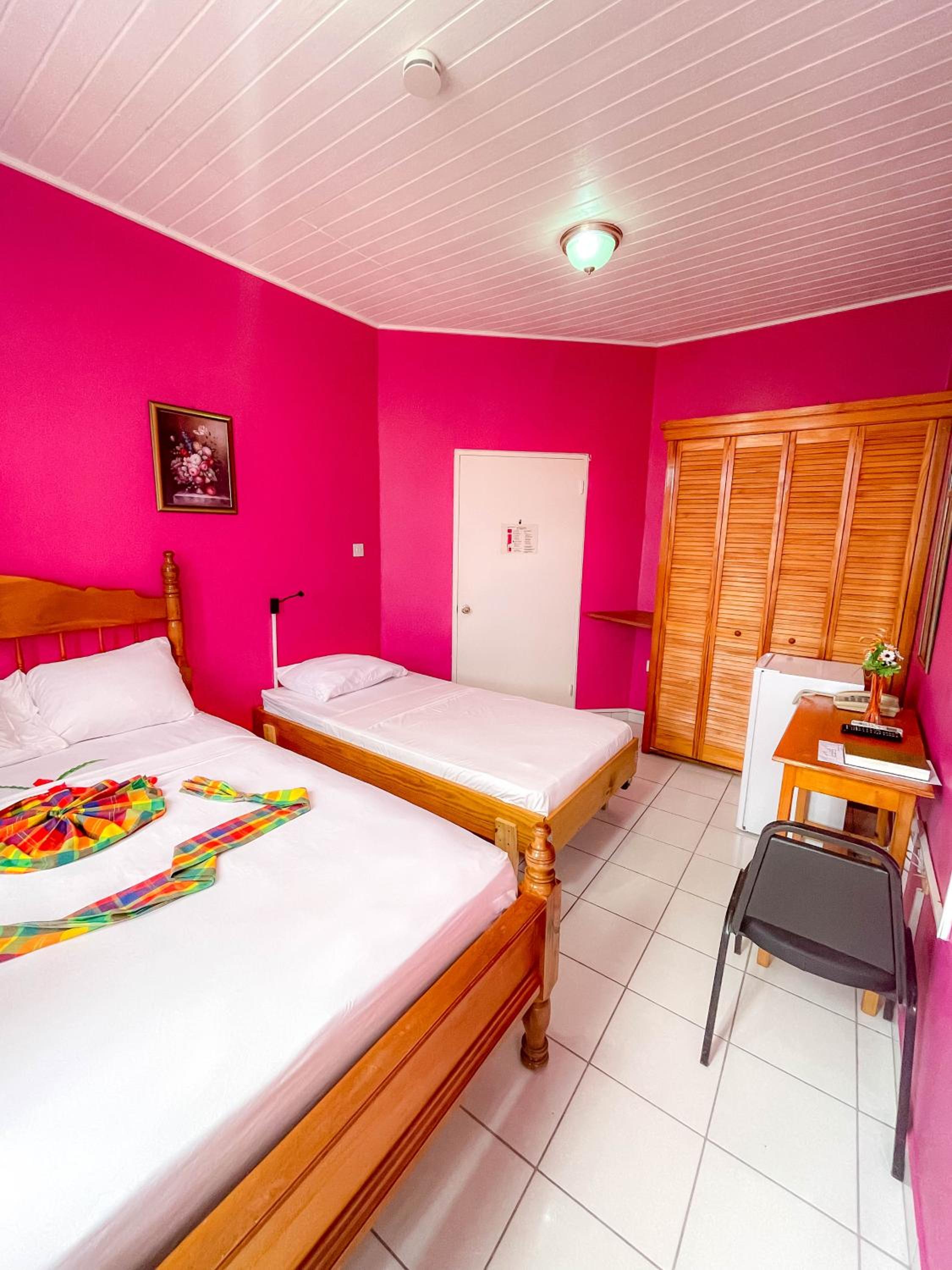 Deluxe Double Room photo 2