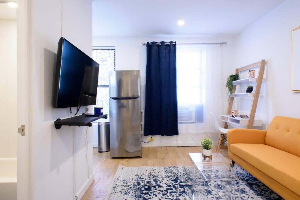 Apartment photo 2
