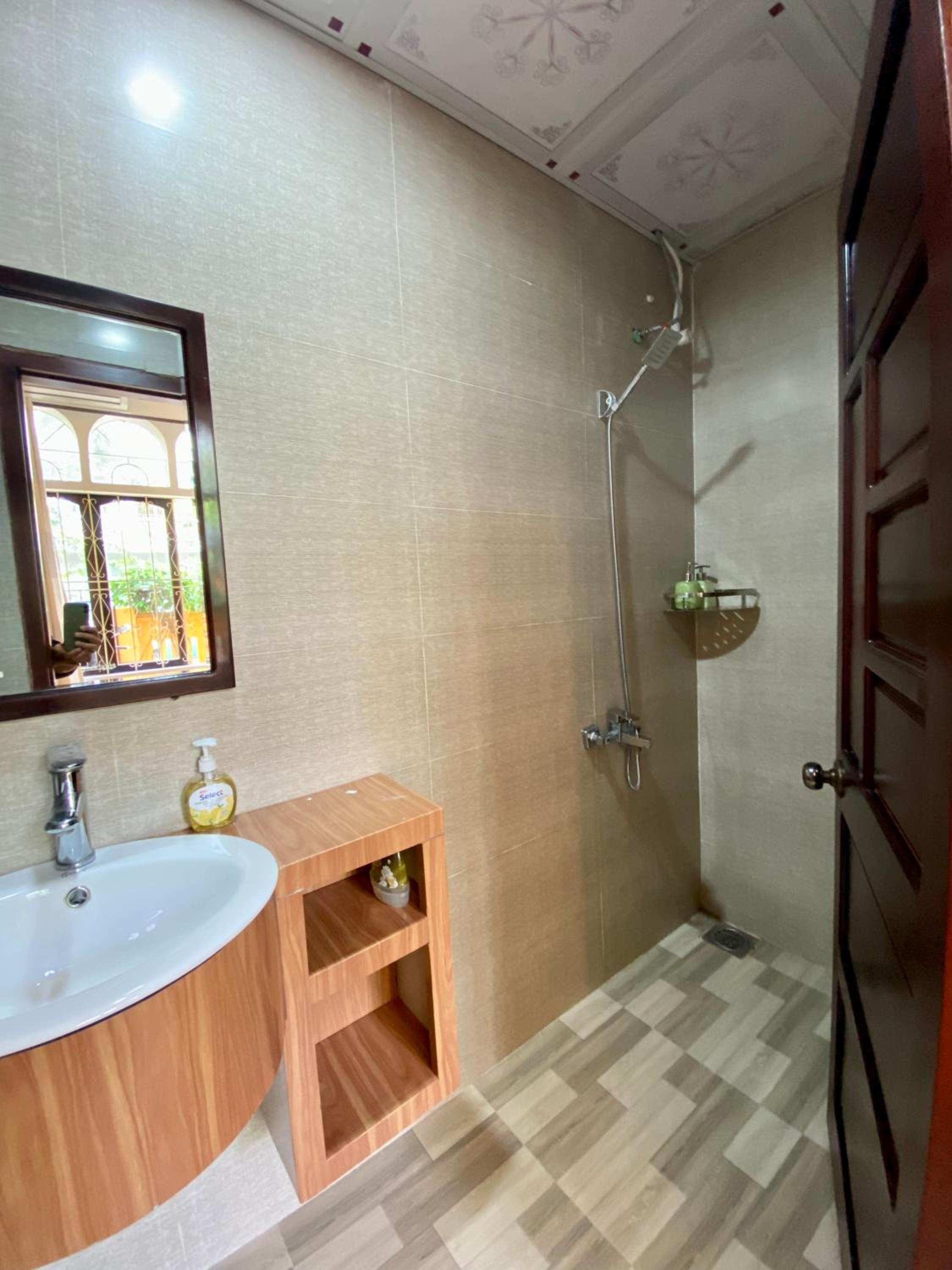 Double Room With Private Bathroom photo 2