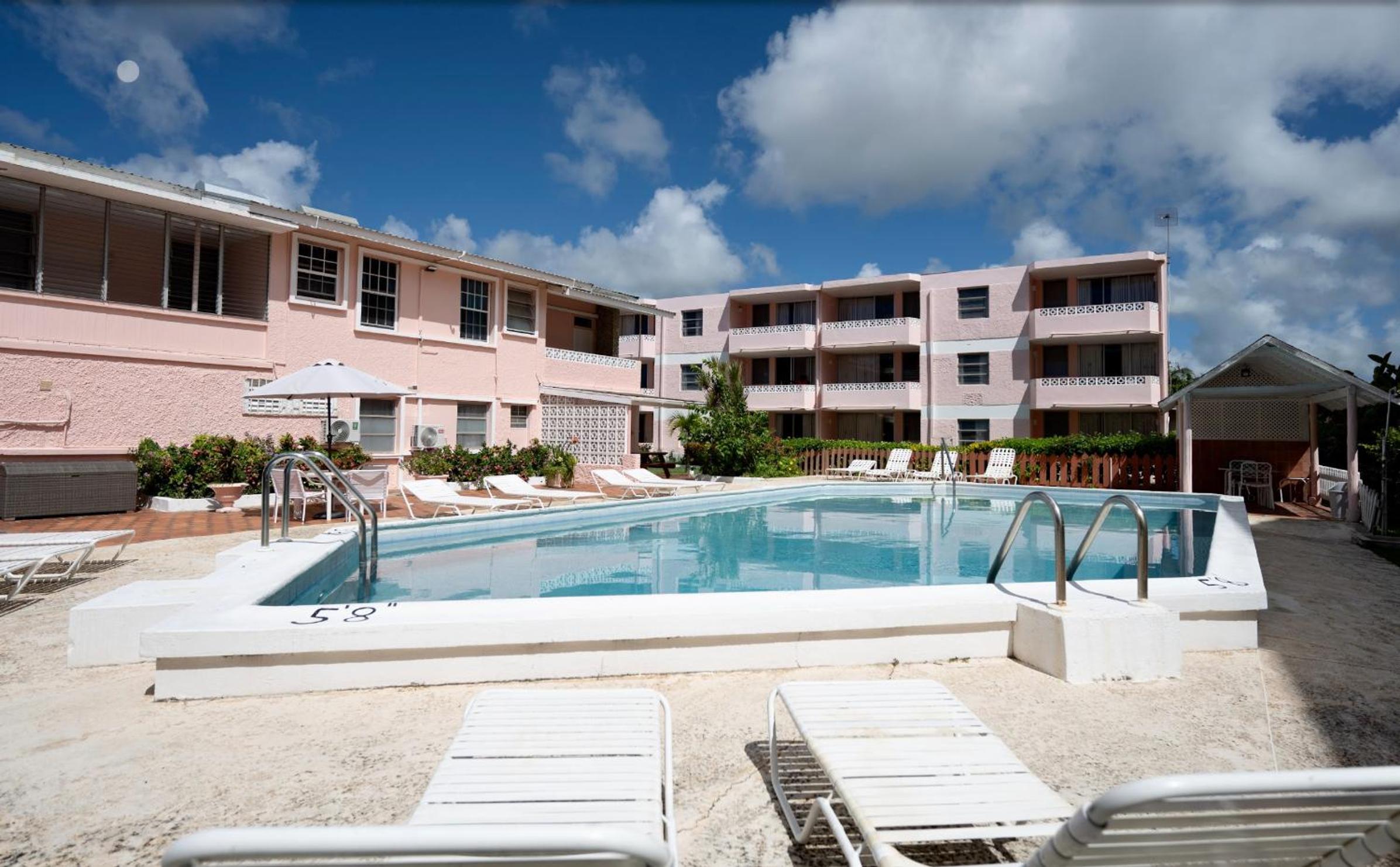 Suite with Pool View