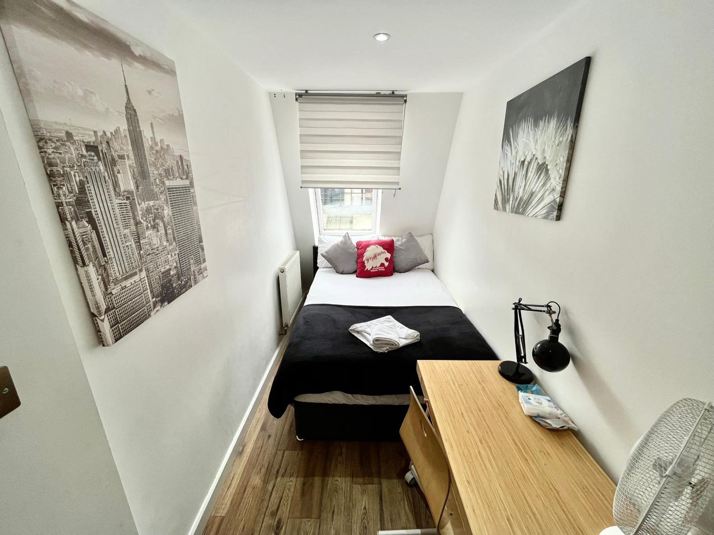 Double Room with Shared Bathroom