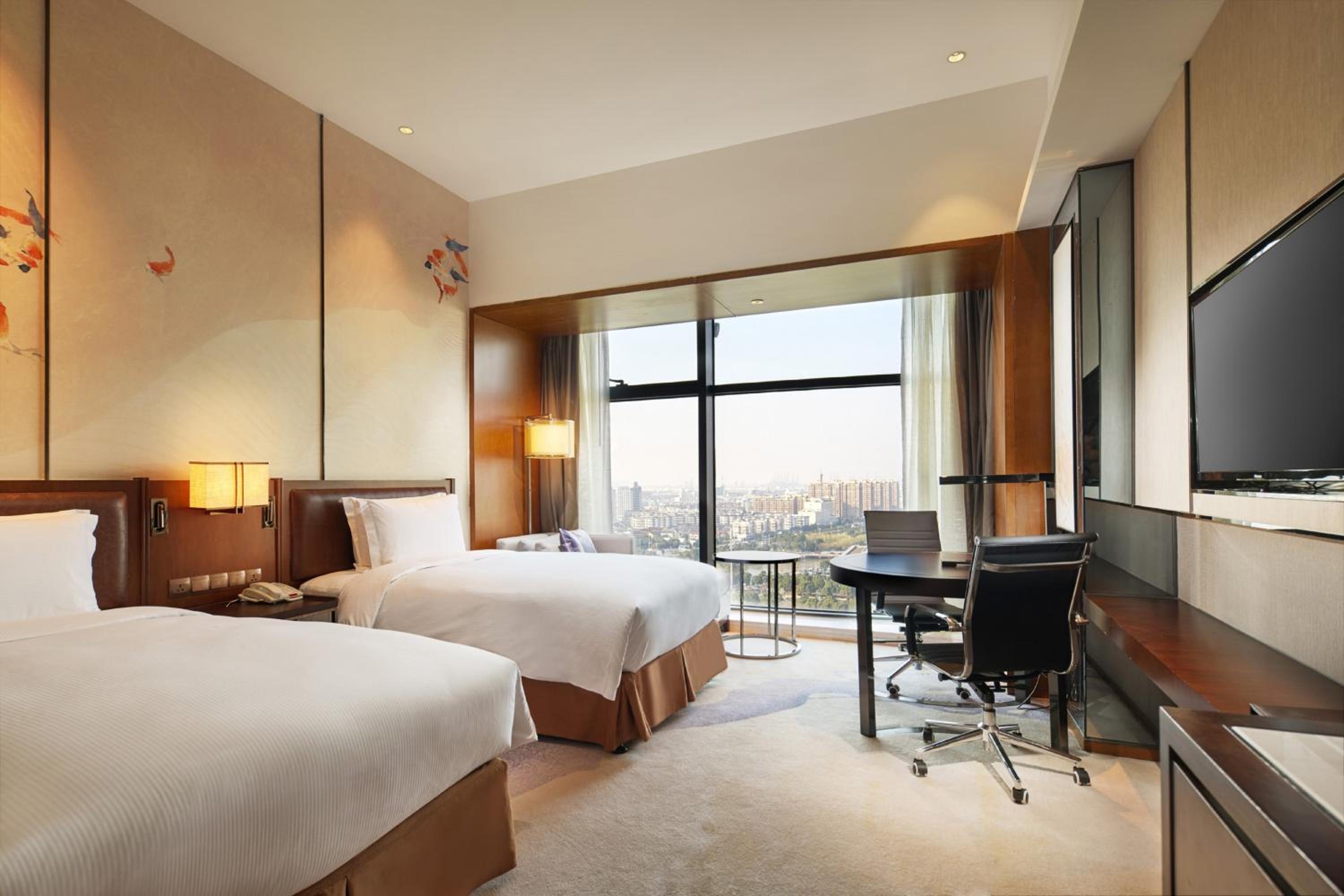 Deluxe Twin Room photo 1