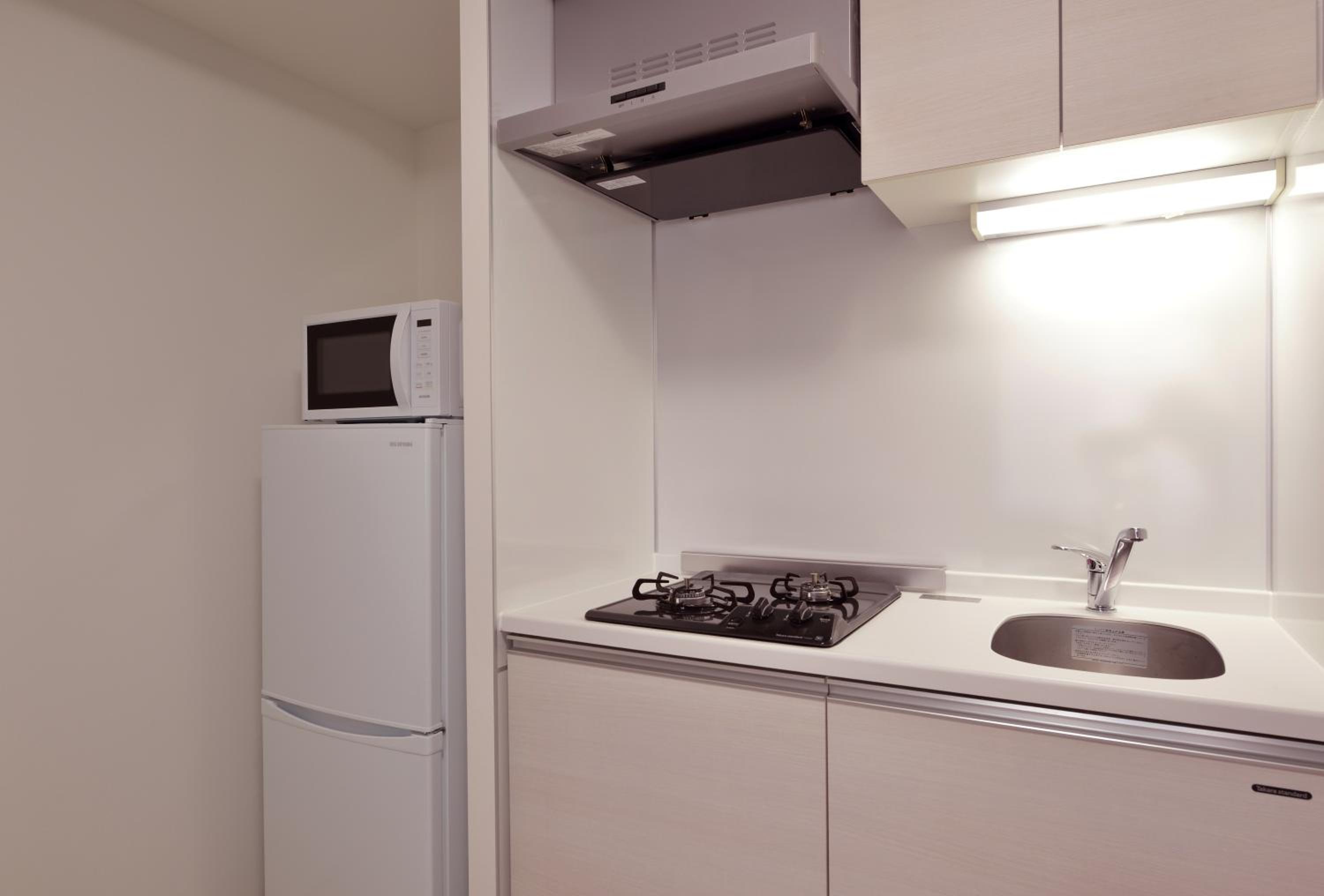 Twin Room with Bathroom photo 2