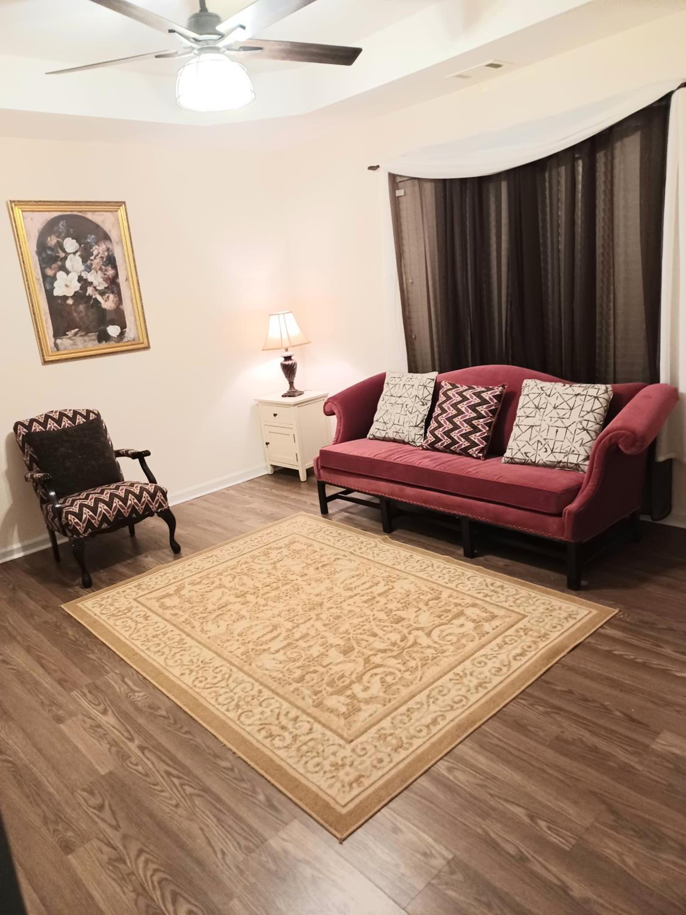 Deluxe Queen Room photo 1