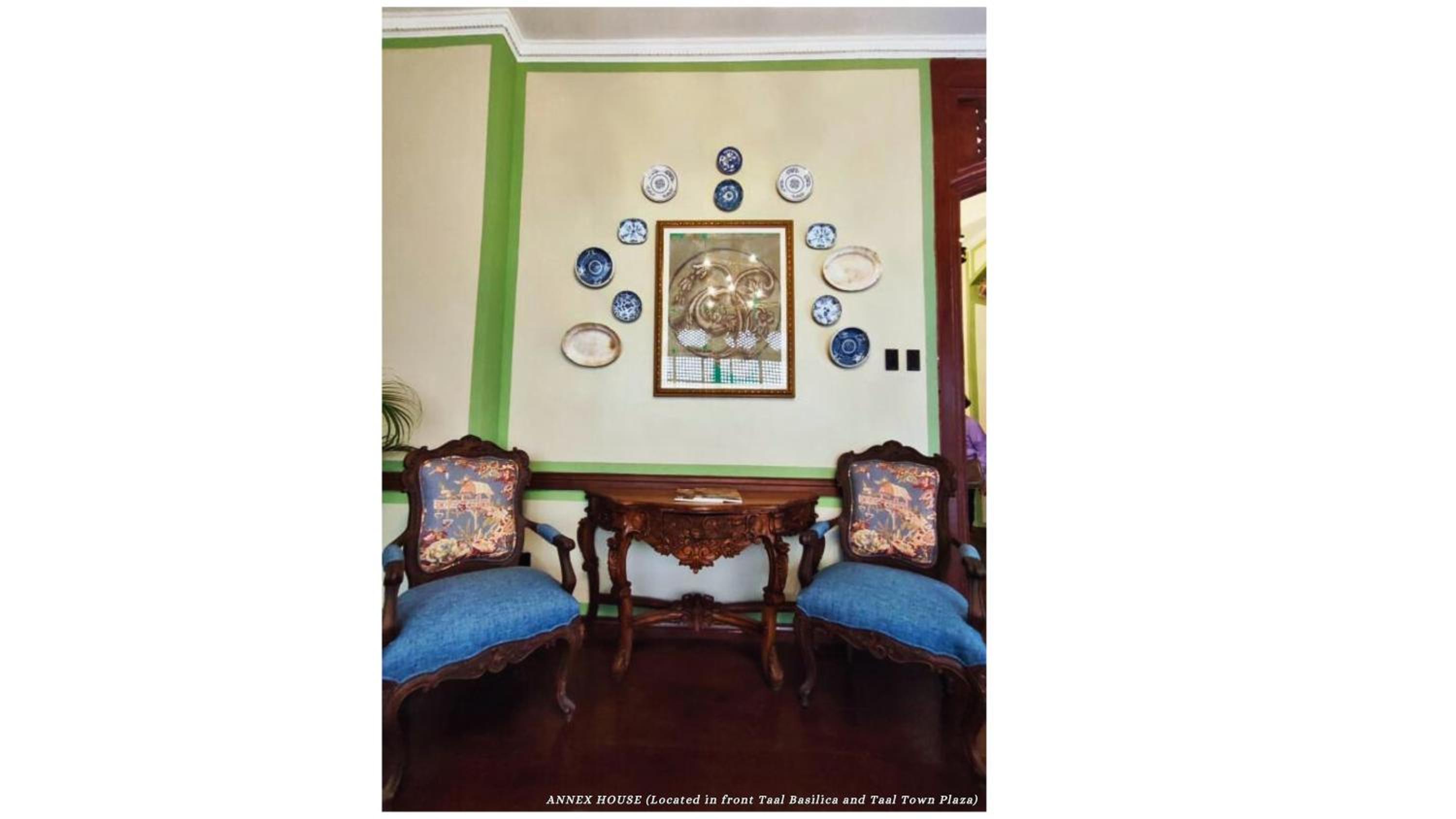 Deluxe King Room photo 2