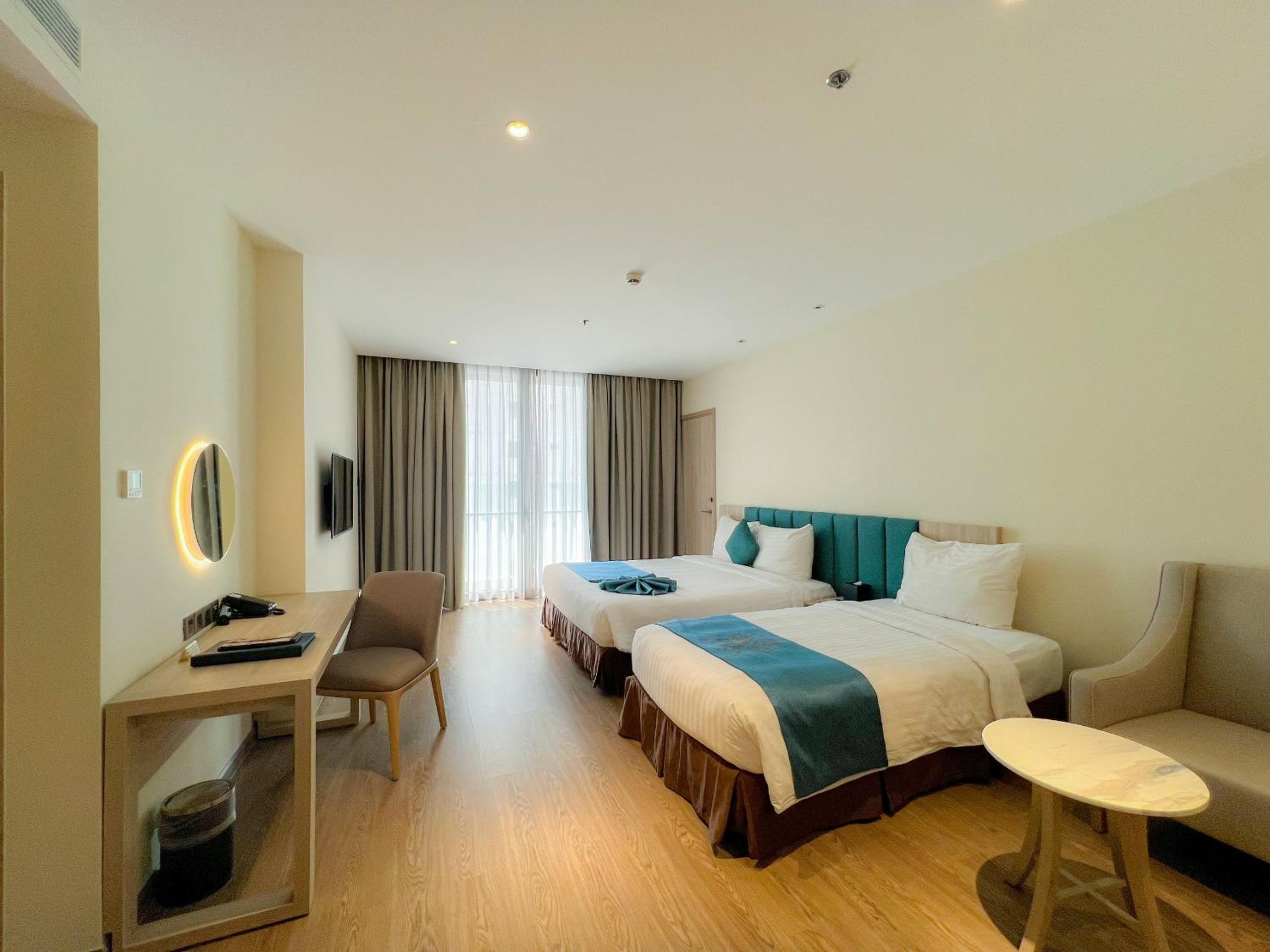 Triple Room with Balcony - Photo 4
