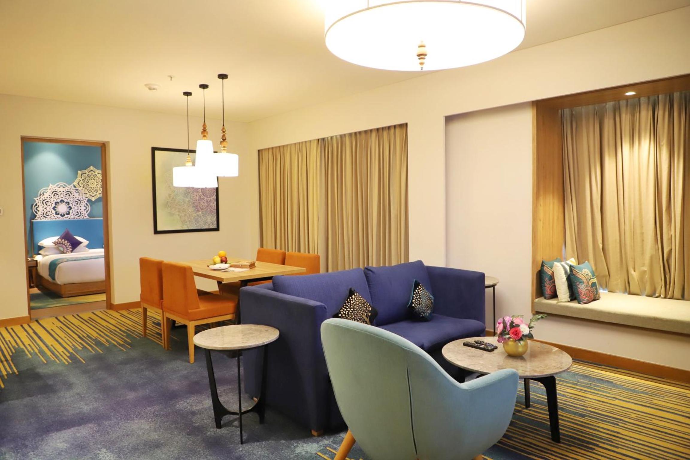 Executive Studio Suite - 15% Discount on Food & Beverages and Laundry, INR 500 SPA credit per room per stay Executive Studio Suite - 15% Discount on Food & Beverages and Laundry, INR 500 SPA credit per room per stay