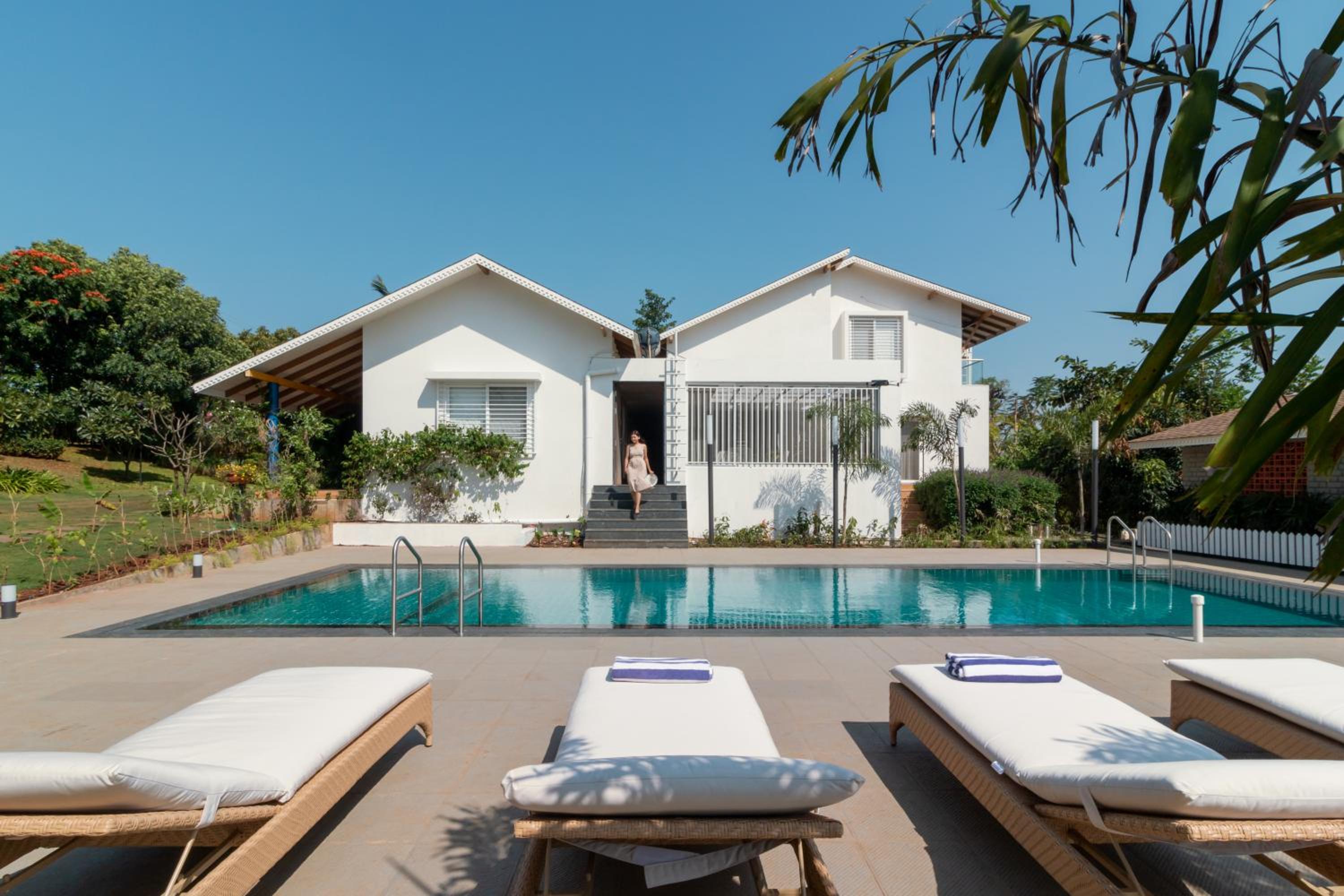 The Court 03 Bedroom with Private Pool photo