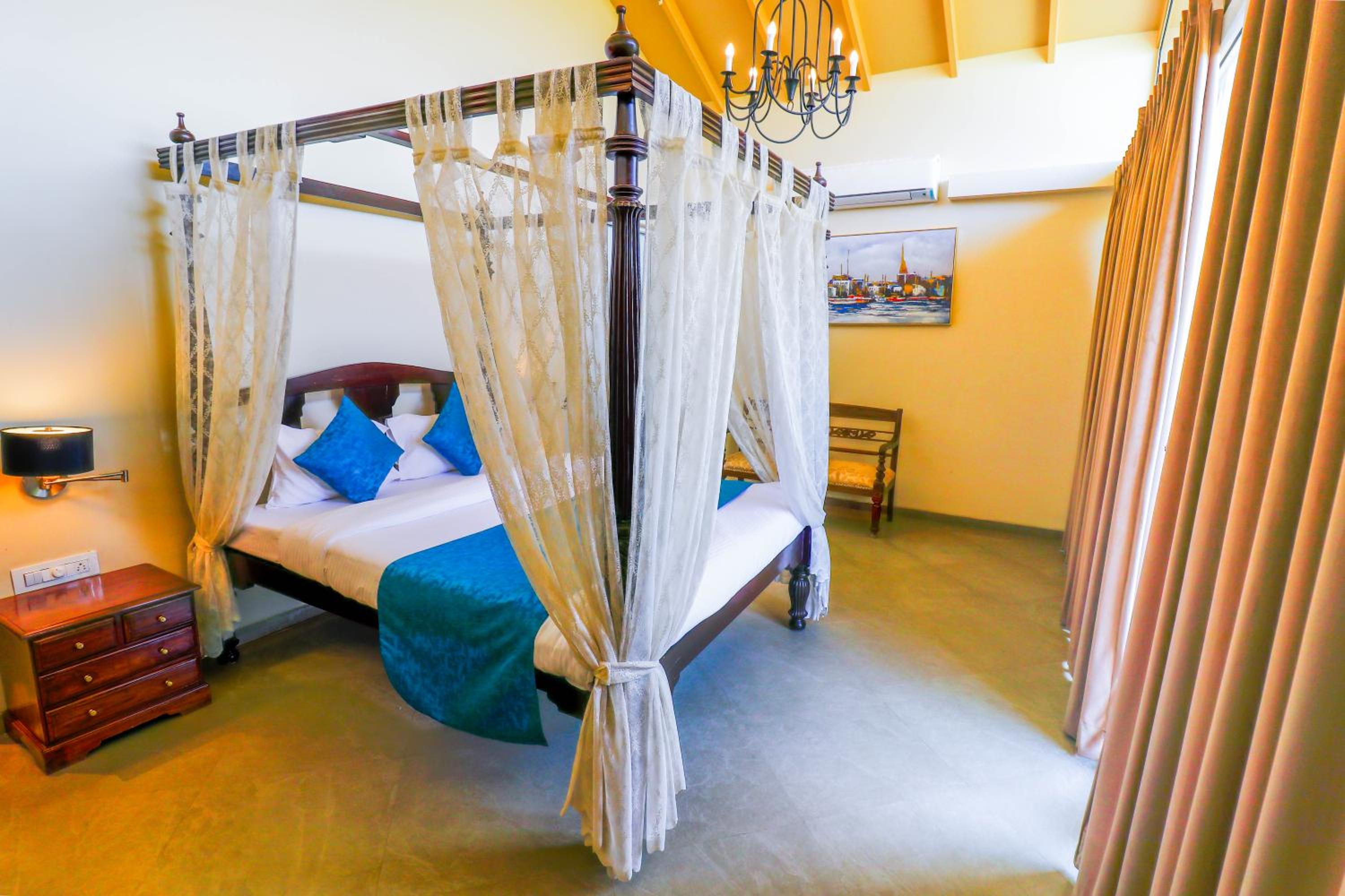 Woodsworth Villa photo