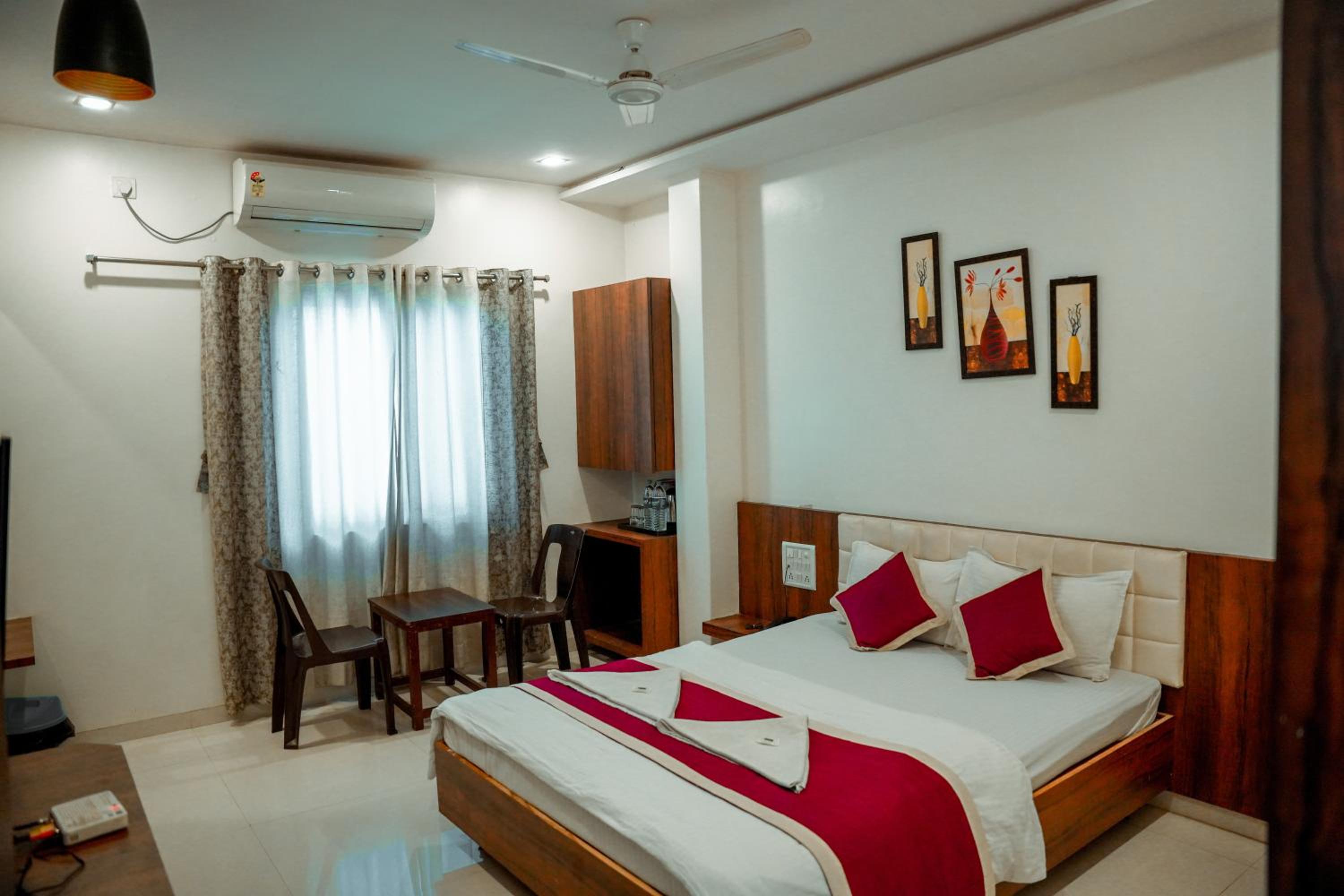 Super Deluxe Double Room - Photo 5