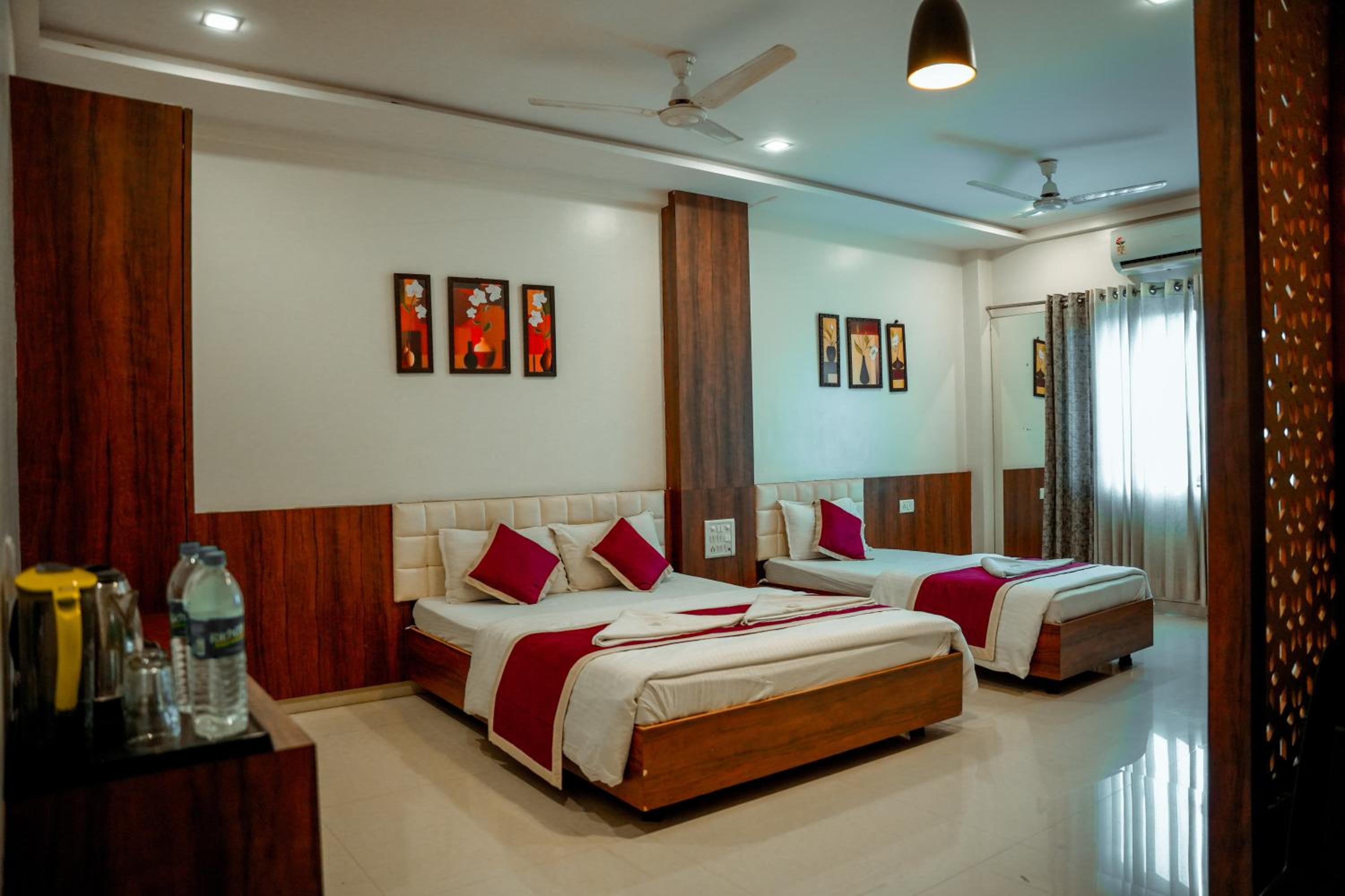 Deluxe Triple Room - Photo 29