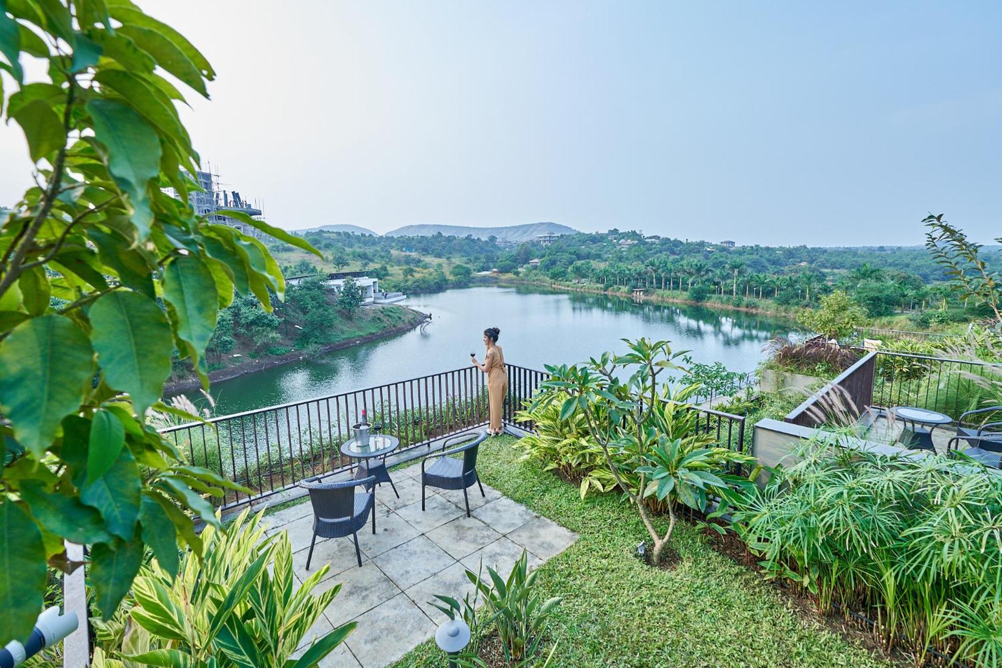 Garden Lake Side Condos Garden Lake Side Condos