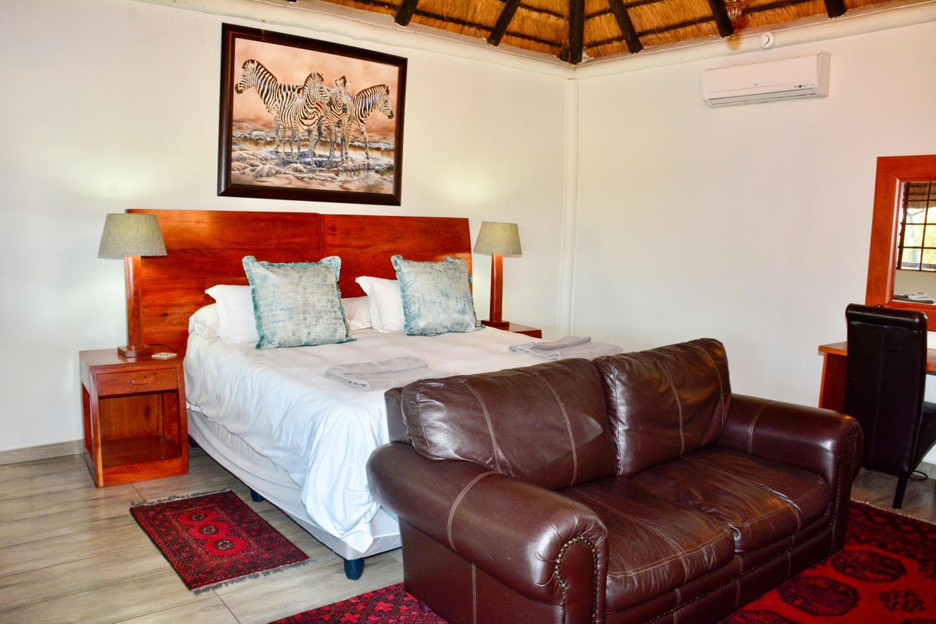 Superior King Room photo 1