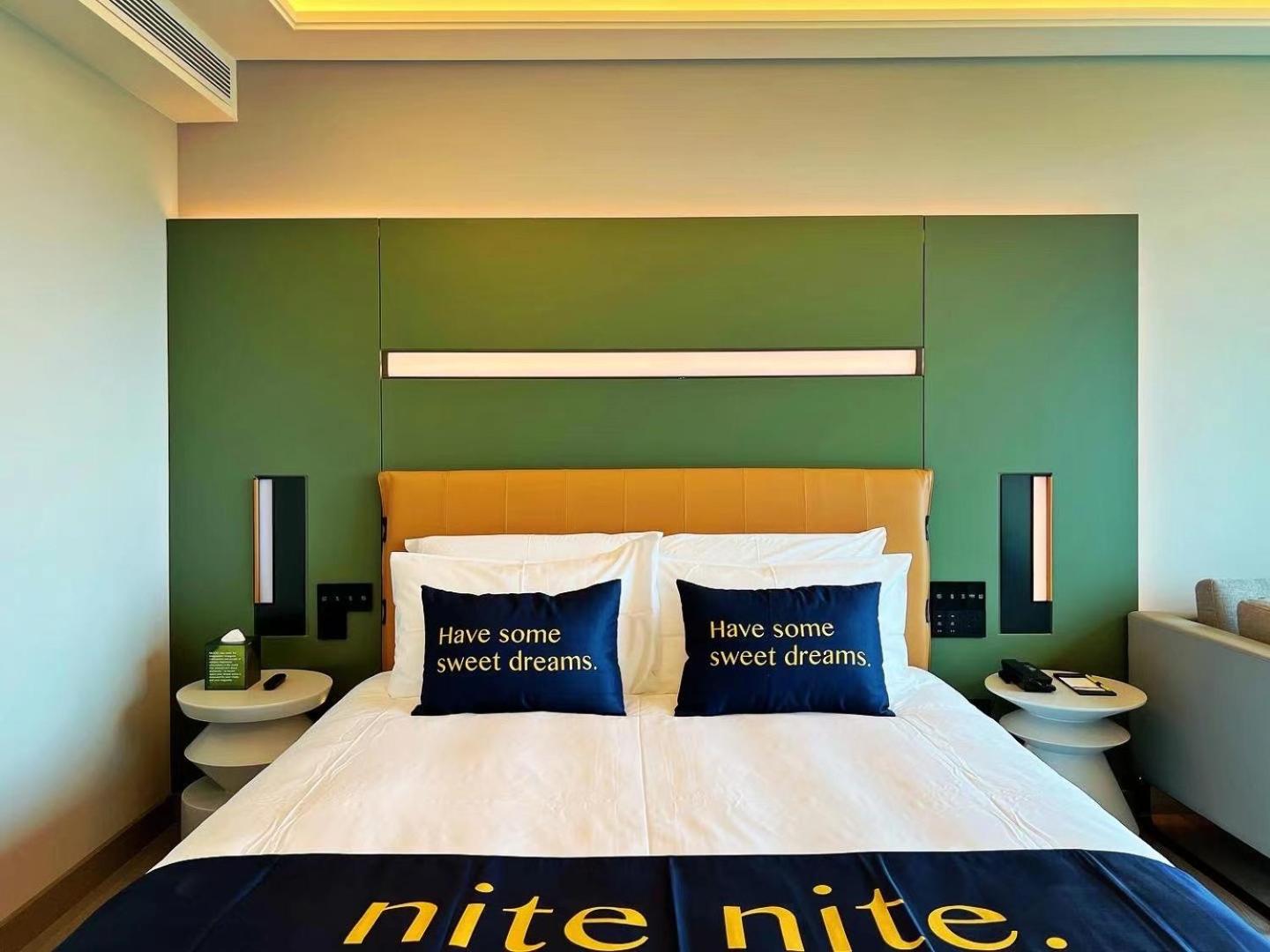 Lingan King Room