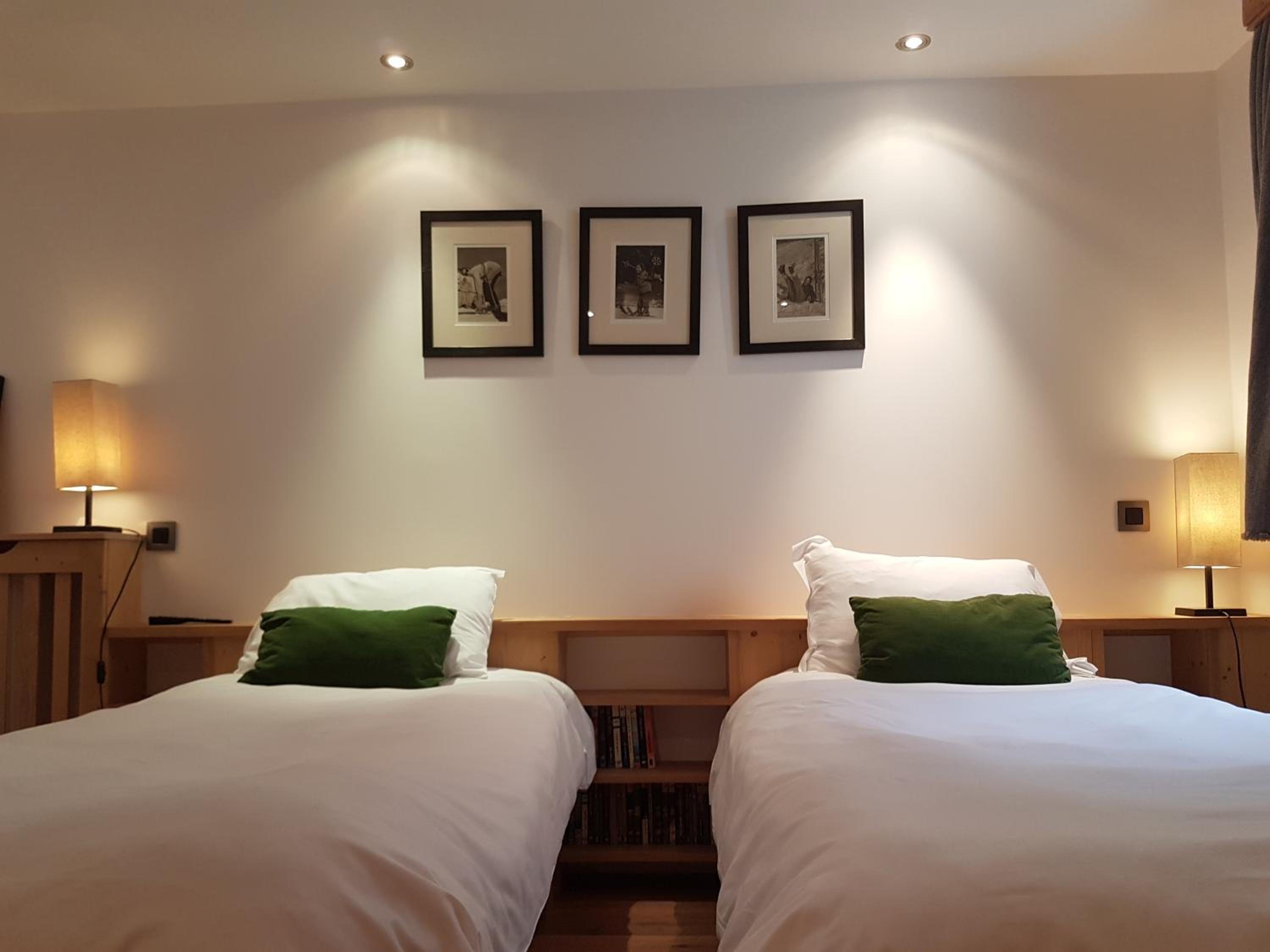 Three-Bedroom Suite - Photo 4