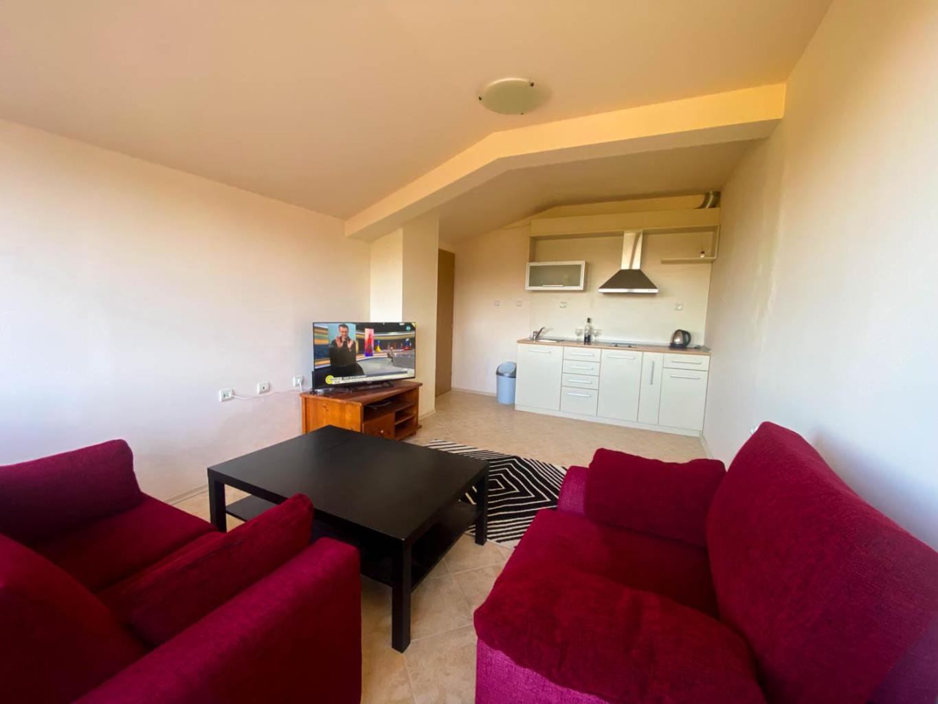 Apartment photo 1