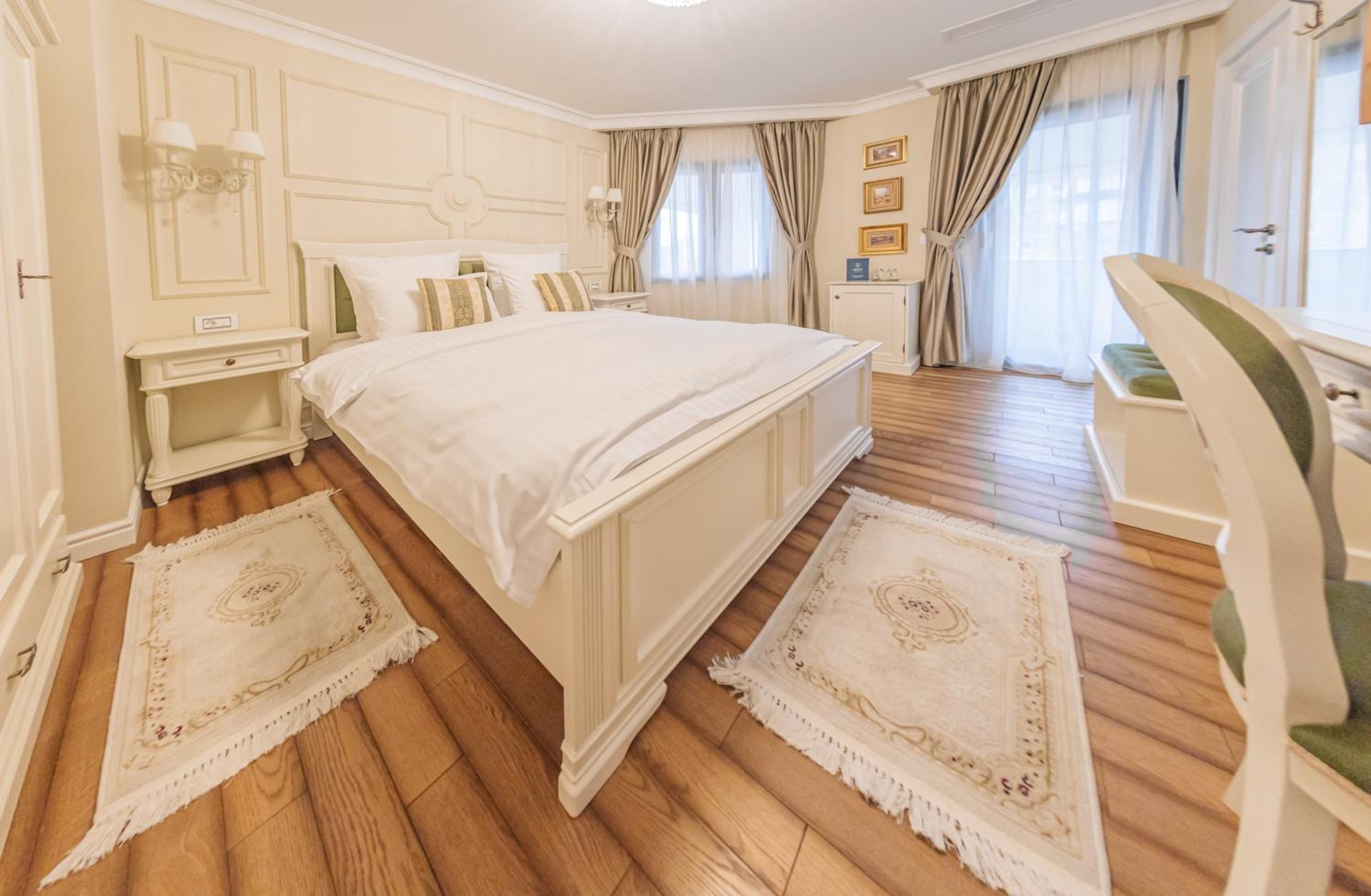 Queen Room - Photo 4