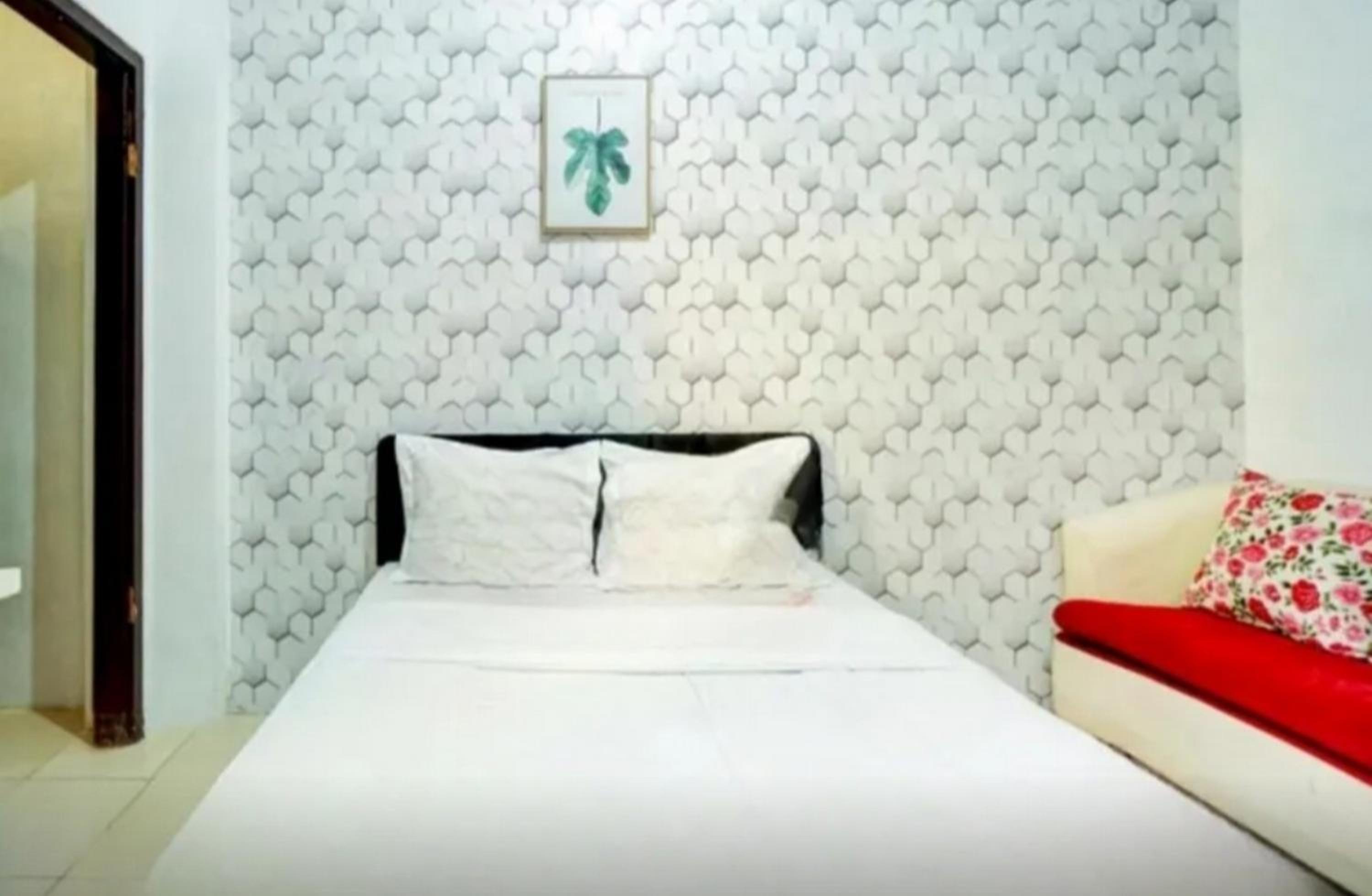 Standard Double Room - Photo 3