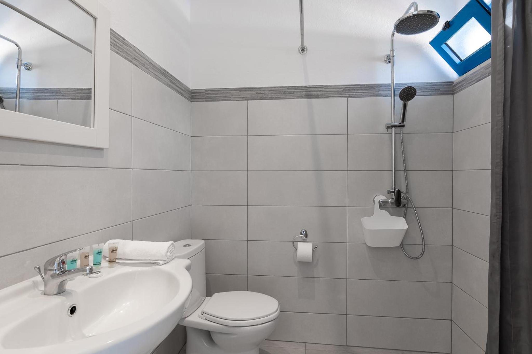 Superior Double Or Twin Room - Photo 2