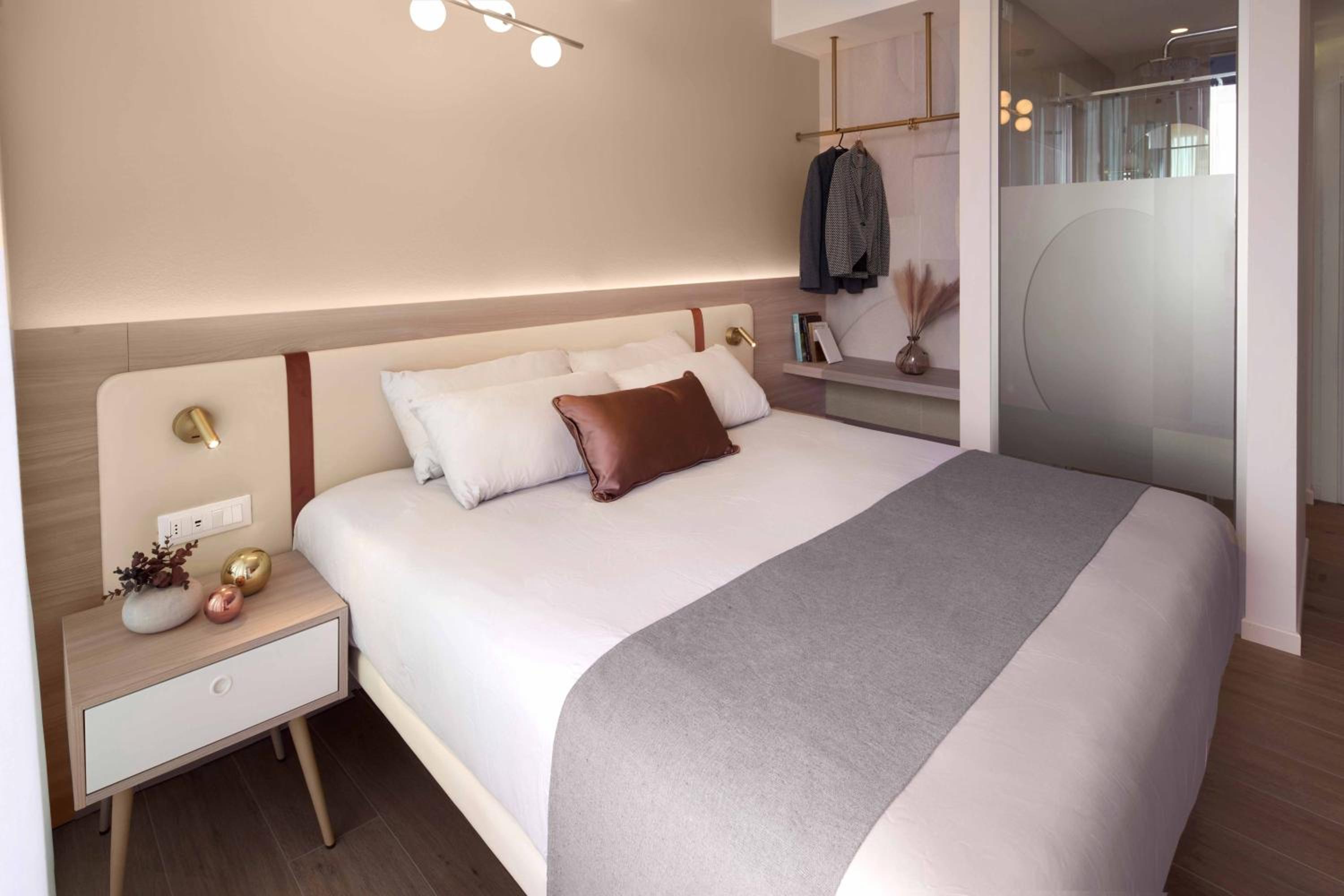 Deluxe Double Room With Sea View