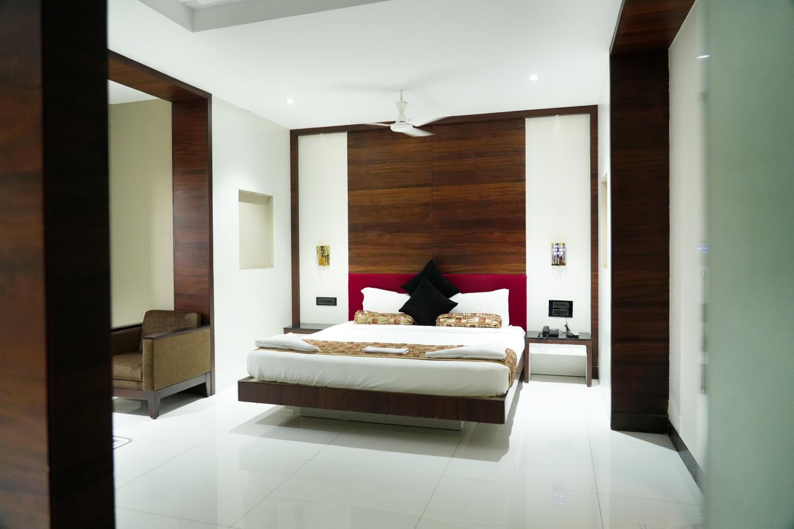 Executive Suite photo 1