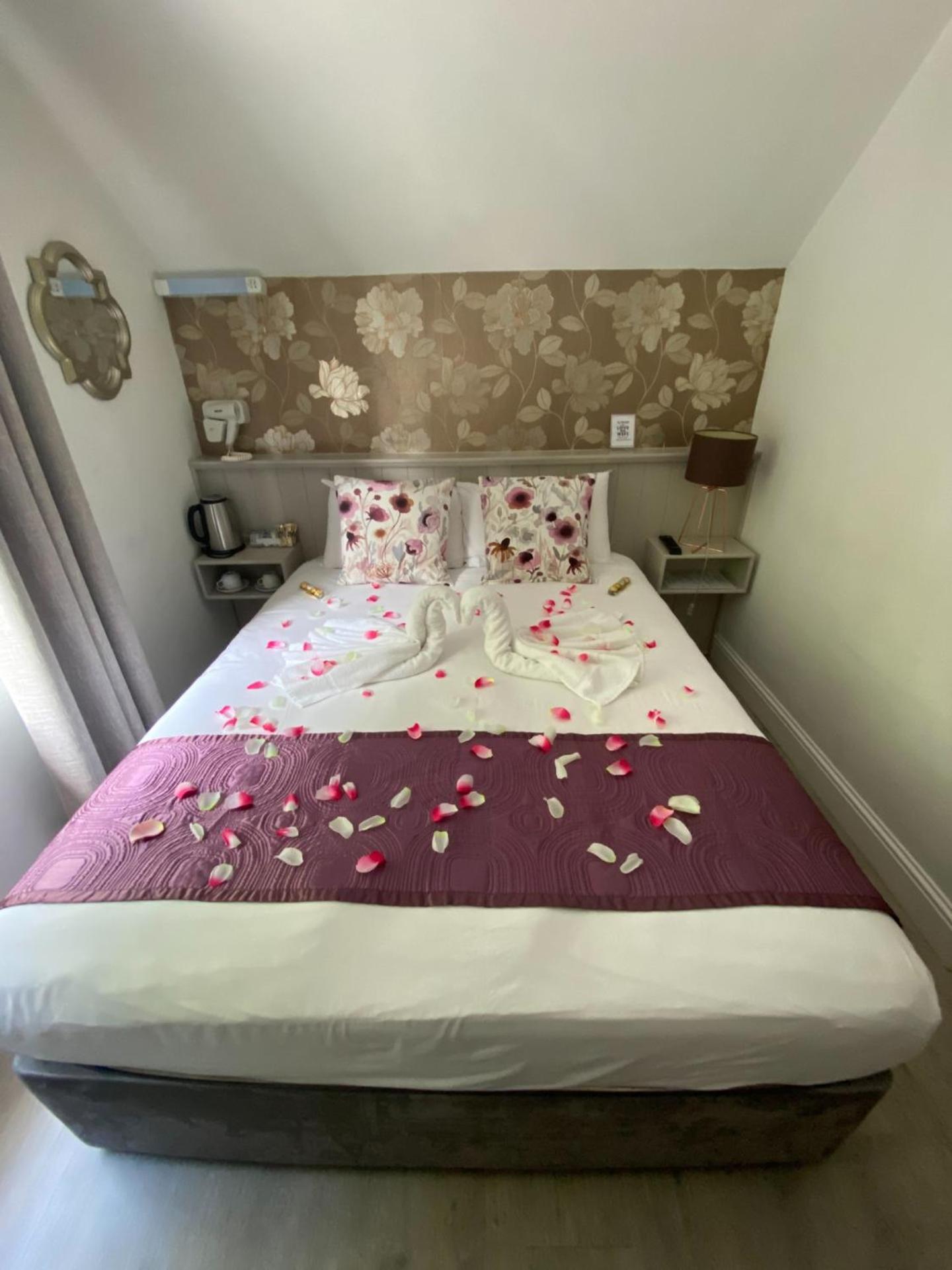 Double or Twin Room photo 1