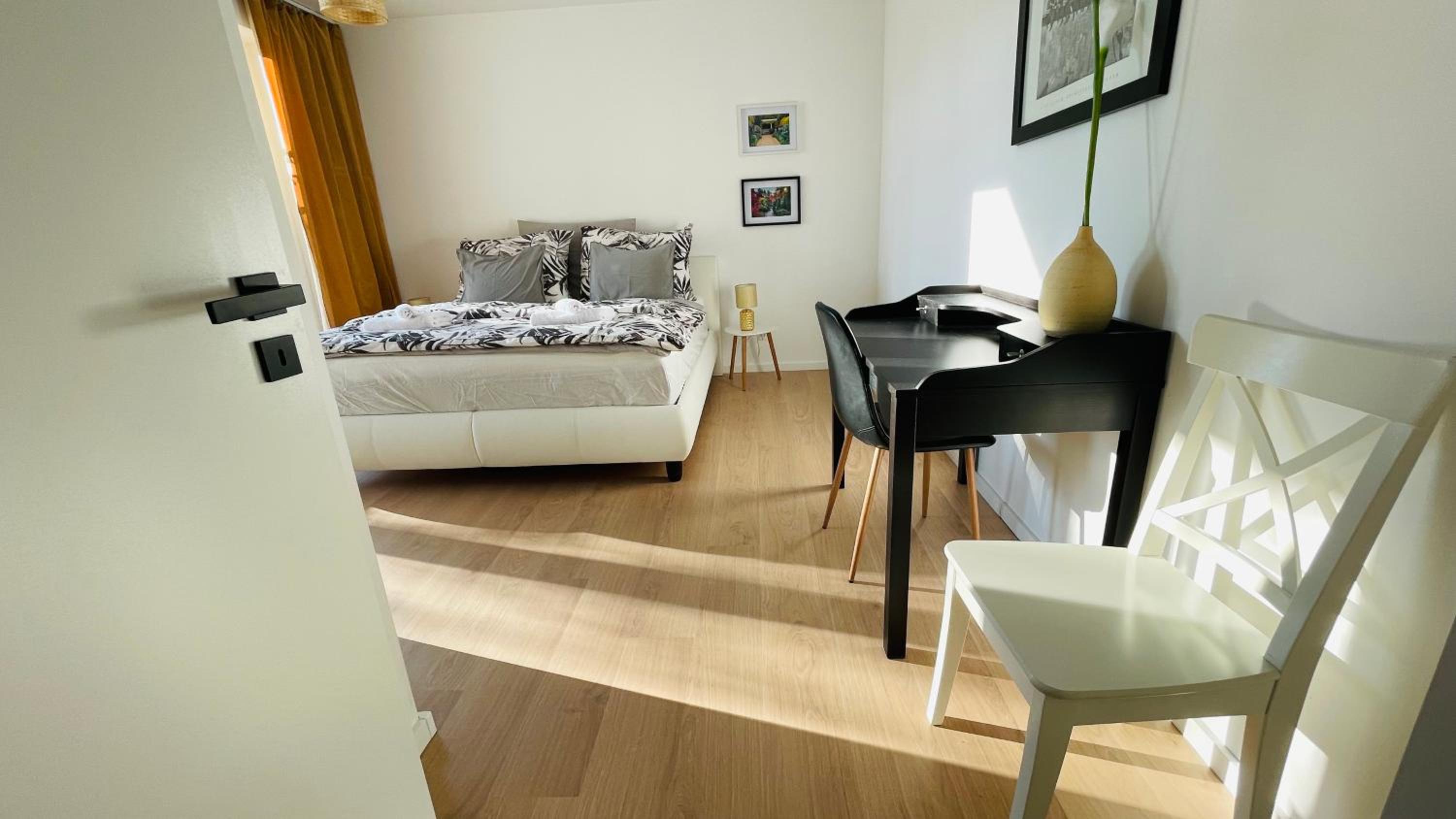 Two-Bedroom Apartment photo 2
