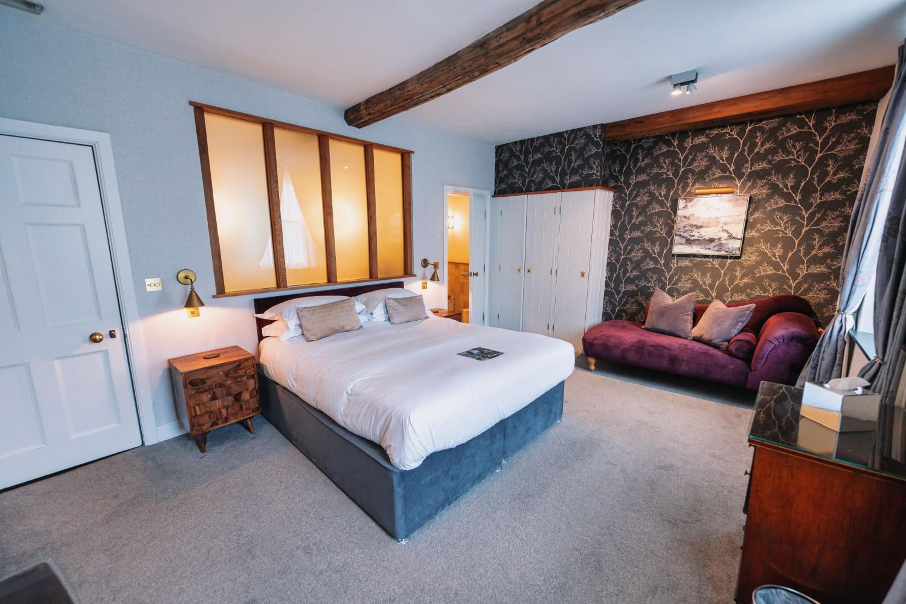 The Bull Suite photo 2