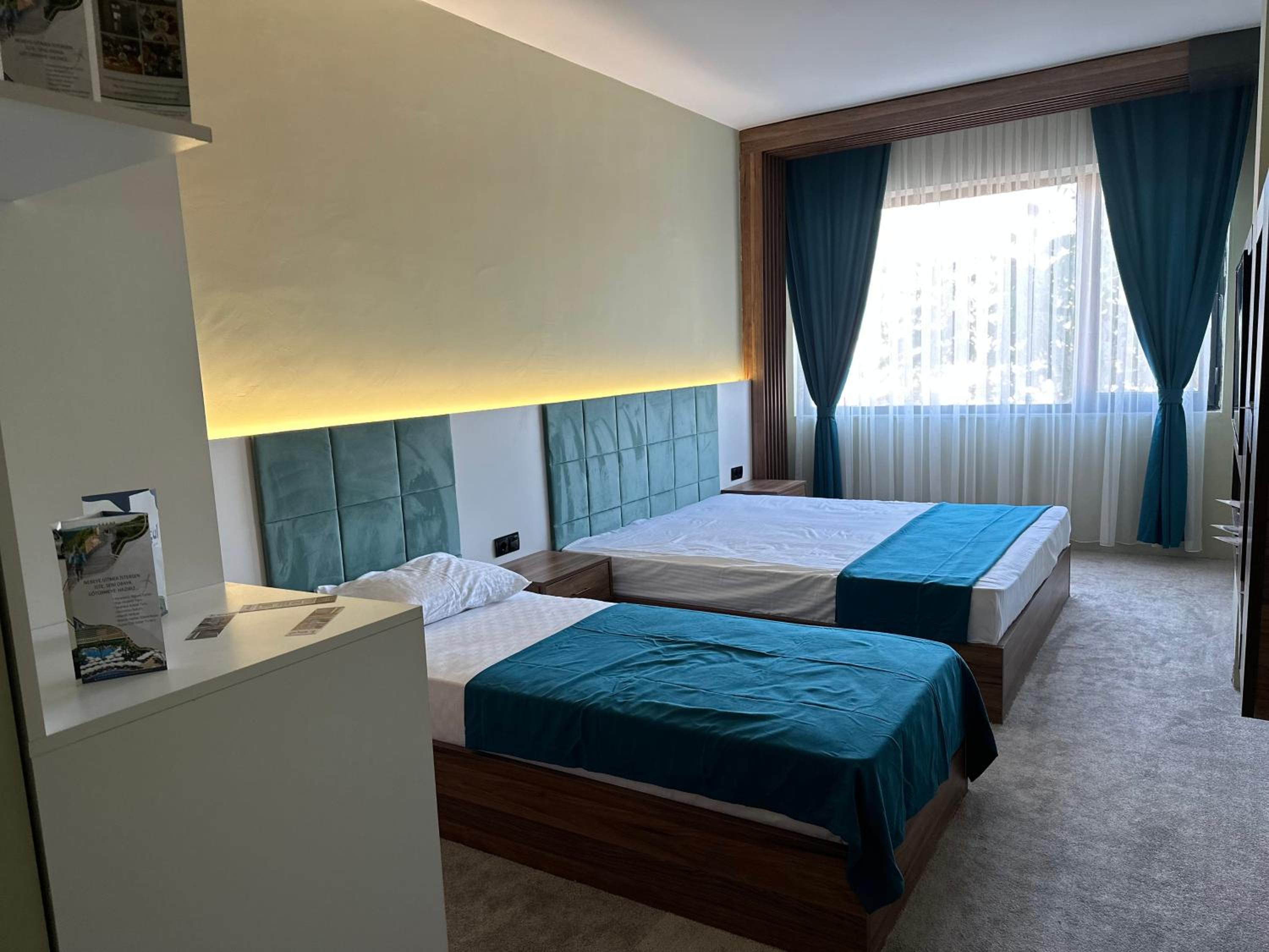 Deluxe Triple Room photo 1