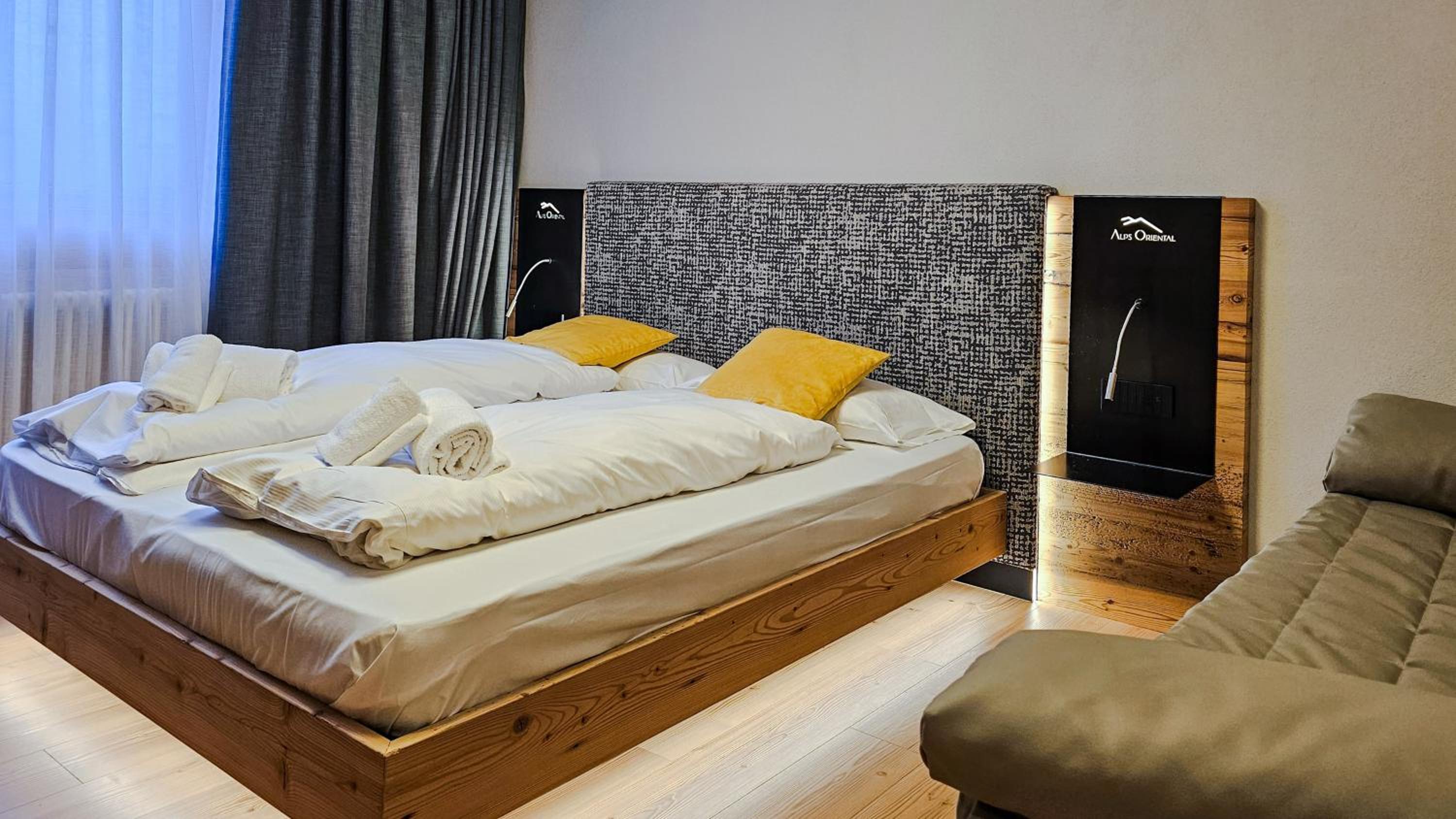Superior King Room photo 1