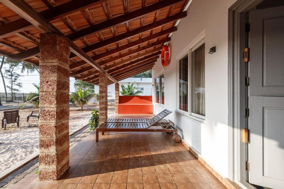 Villa photo 3