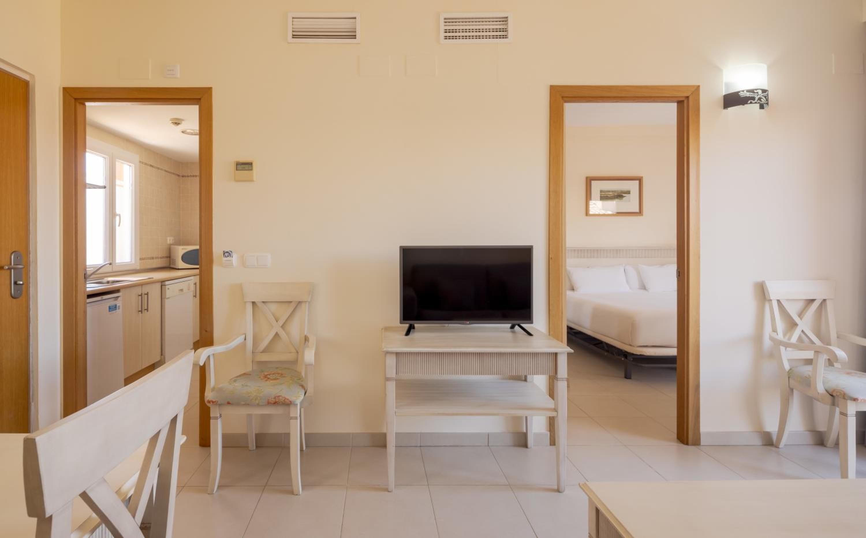 Two-Bedroom Apartment (4 Adults) - Photo 3