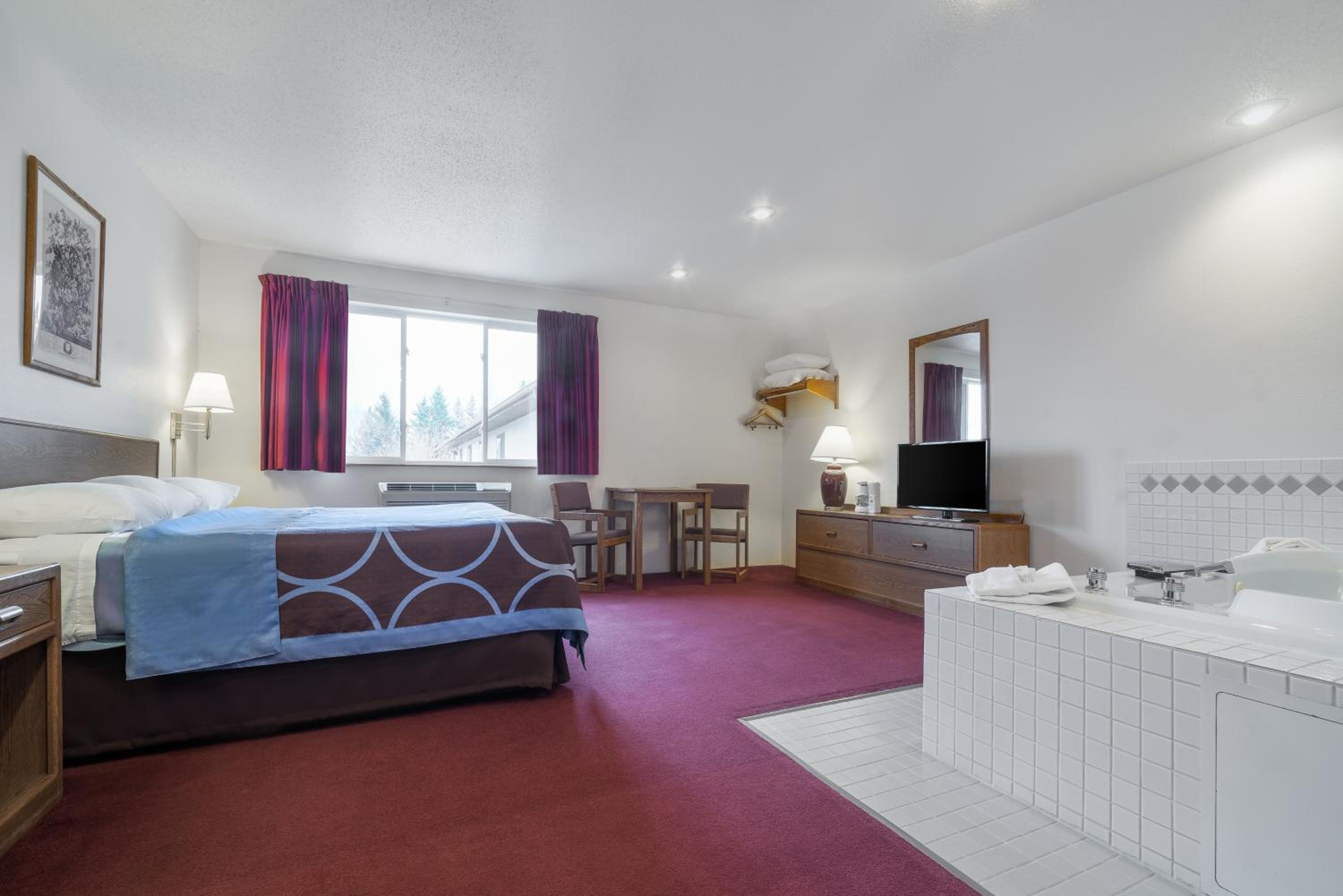 King Studio Suite - Non-Smoking - Photo 4