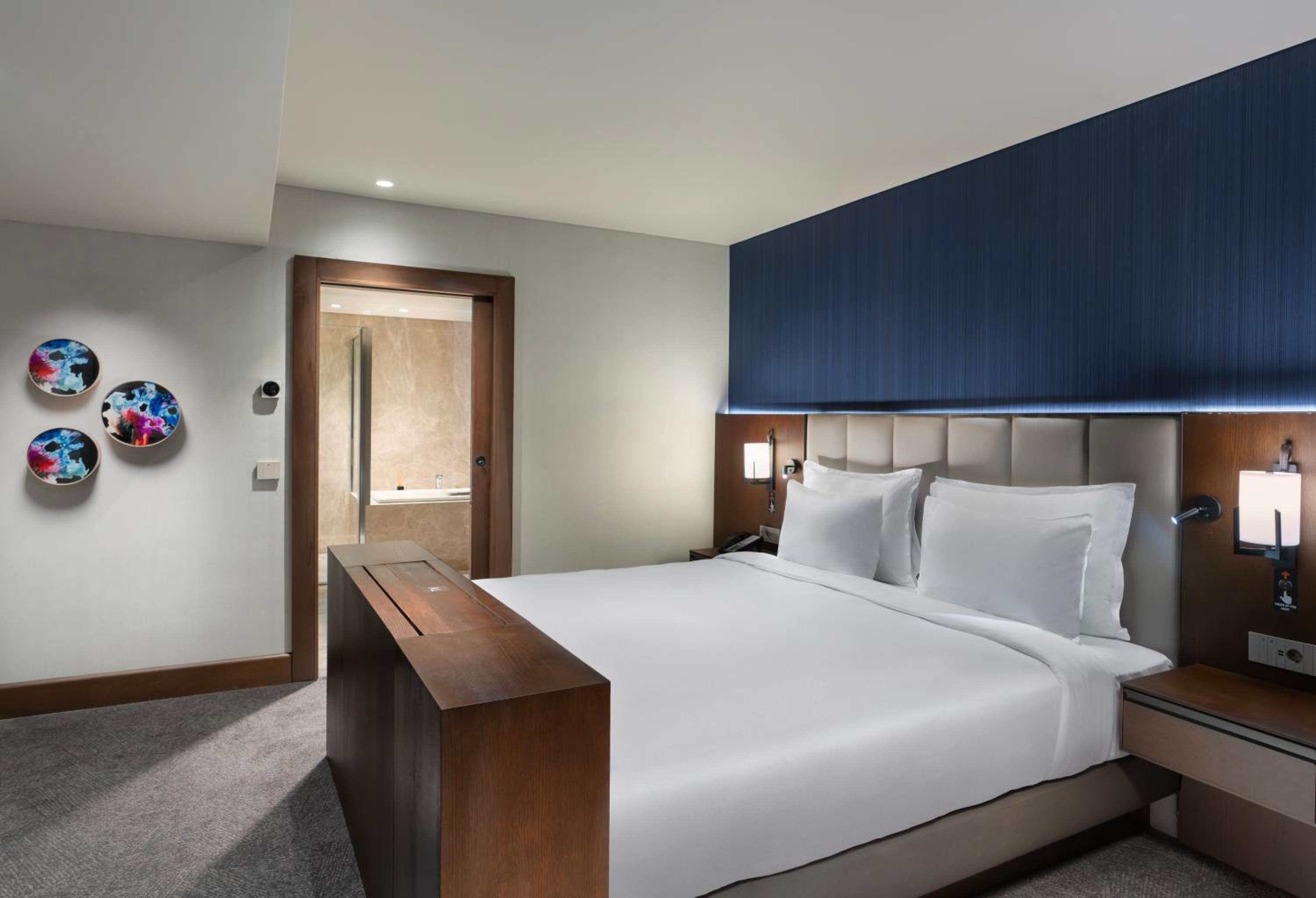 Bridge Suite