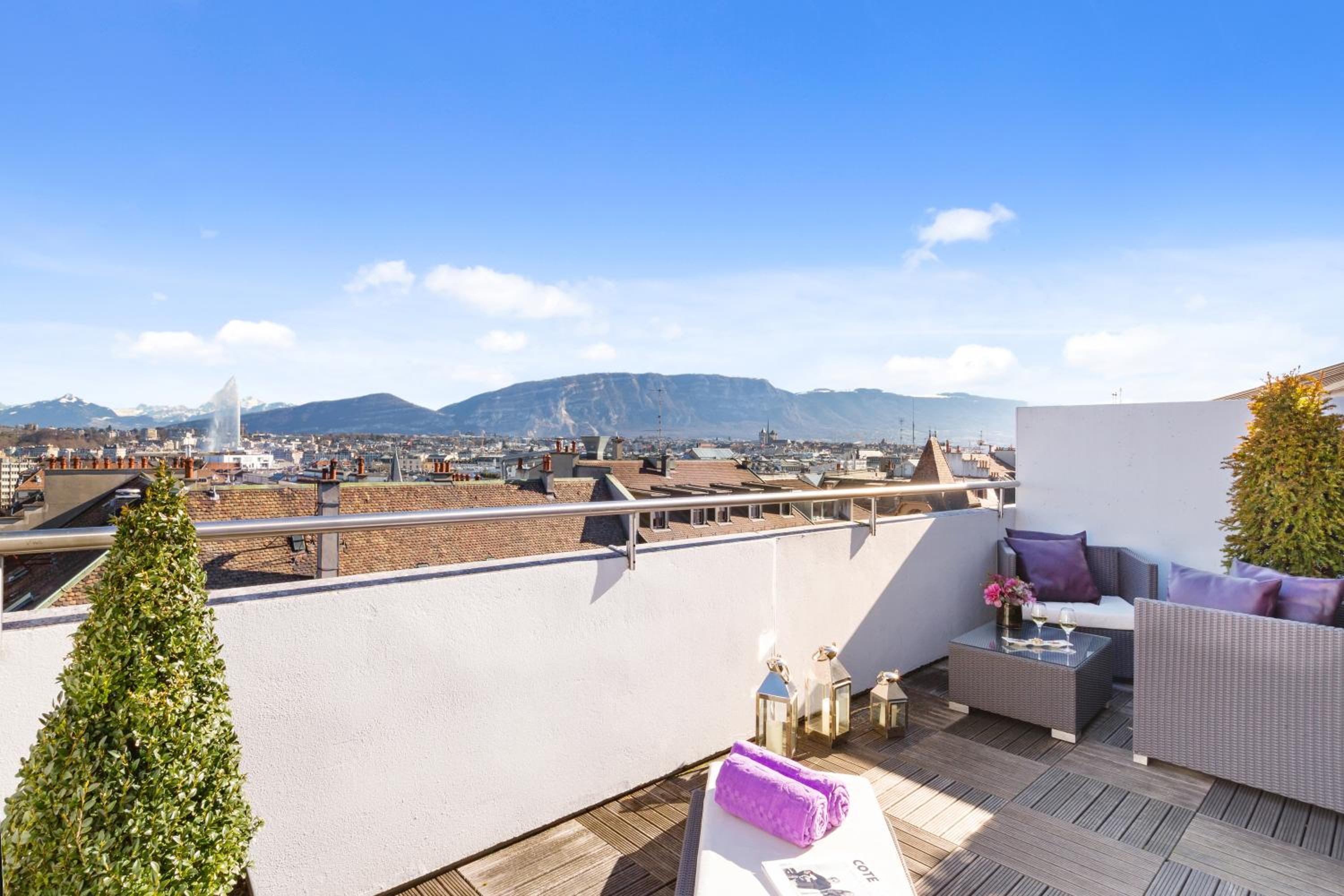 Deluxe Studio with Terrace